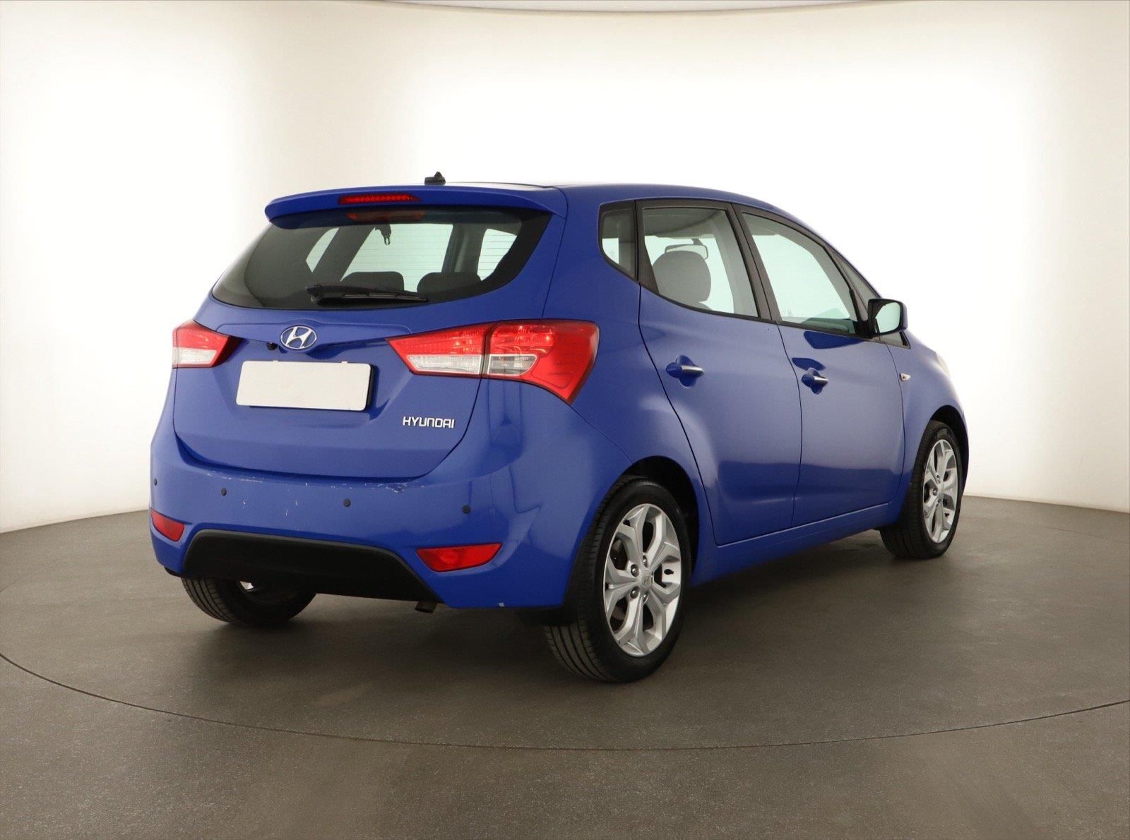 Hyundai ix20, 1.4 CRDi, po STK - fotka 5