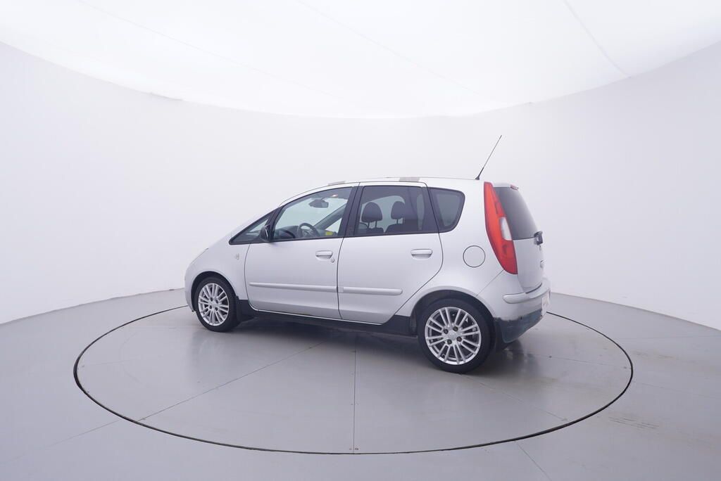 Mitsubishi Colt, 1.3 Mivec 70 kW - fotka 3