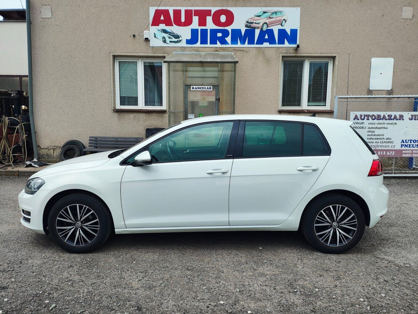 Volkswagen Golf, 1.2 TSI 81kw AllStar - fotka 5