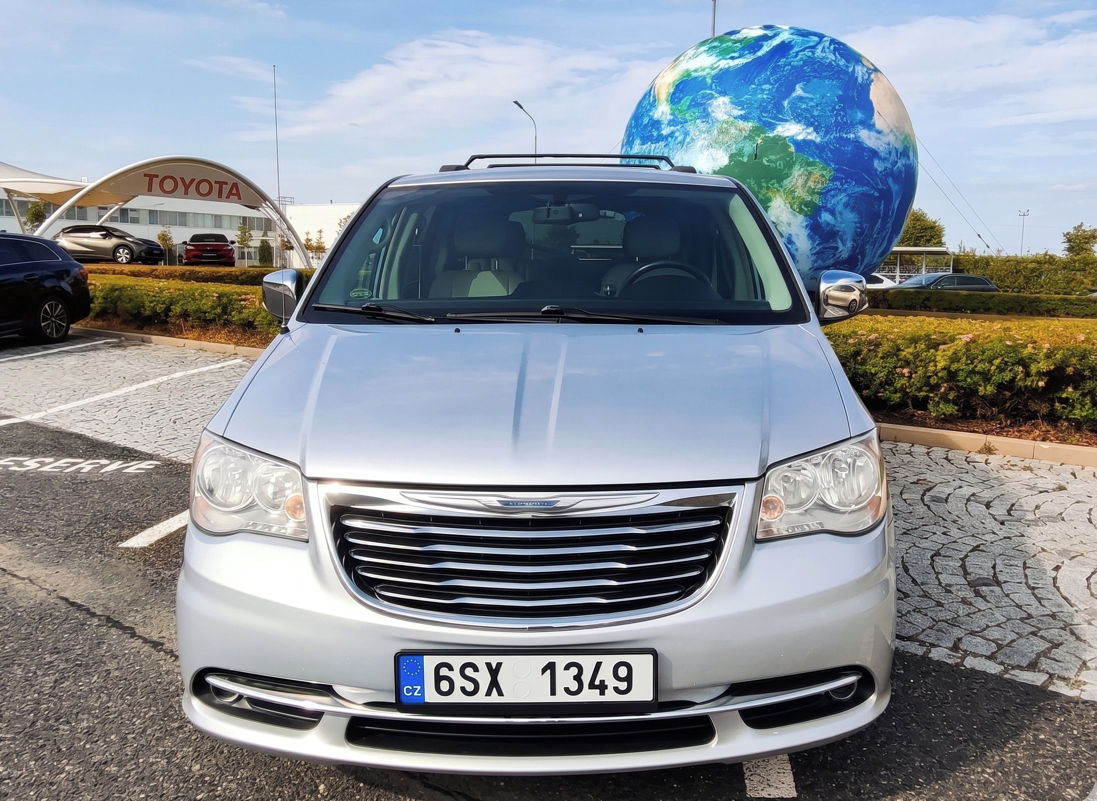 Chrysler Town & Country, 3.6 V6 Touring L, AndroidTV - fotka 4