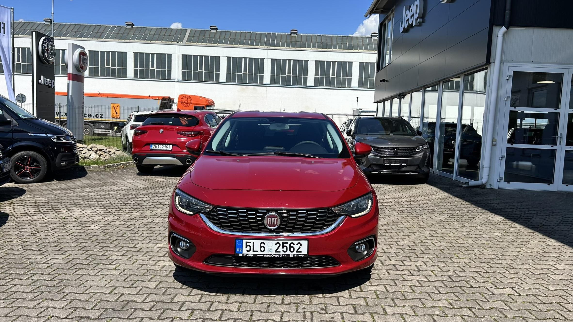 Fiat Tipo, 1.4 T-Jet 120k Lounge - fotka 2