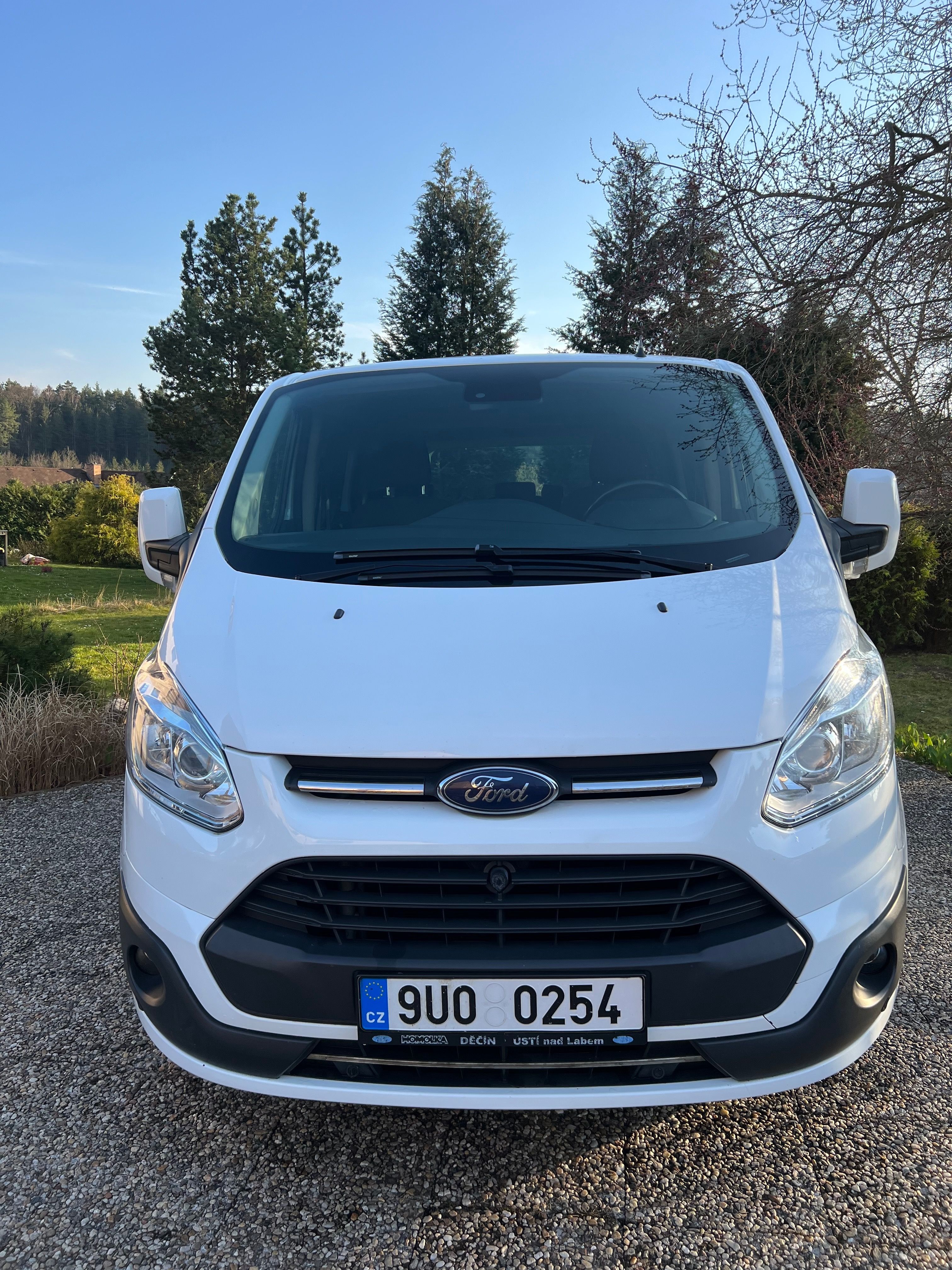Ford Tourneo Custom - fotka 3