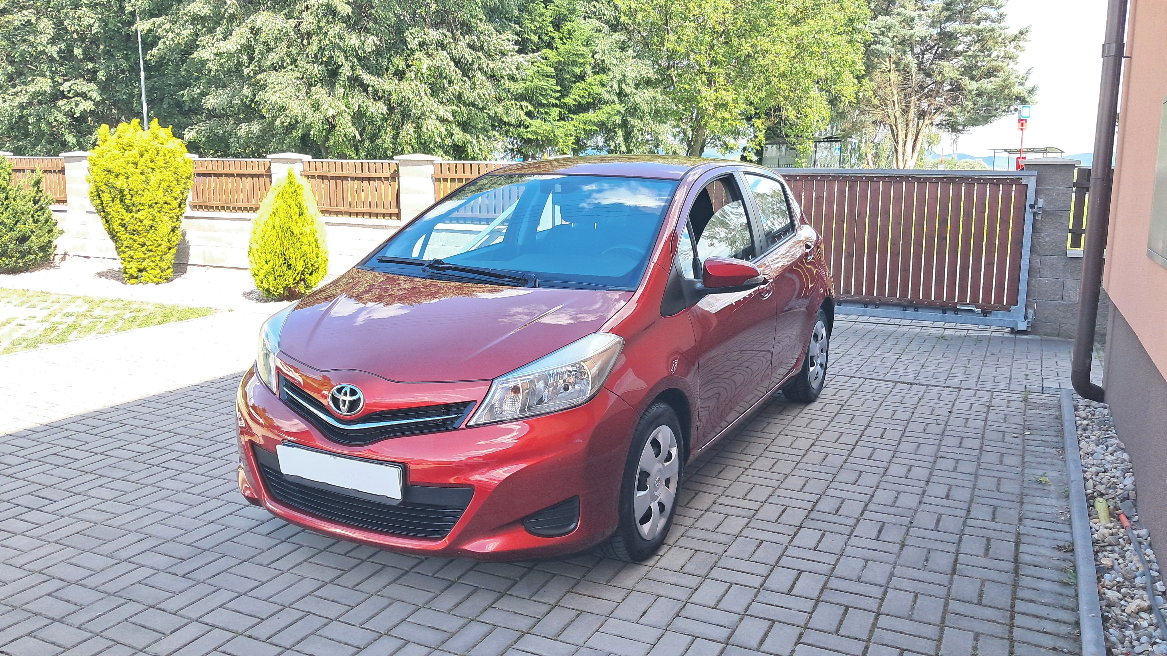 Toyota Yaris, 1.0i / 51KW ČR - fotka 4