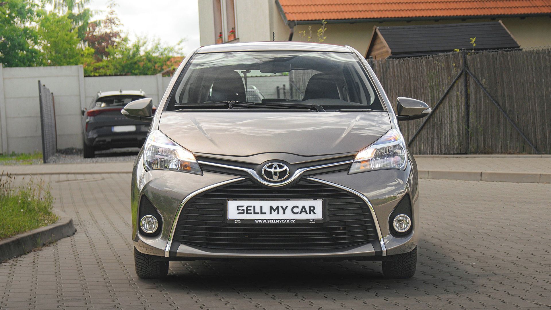 Toyota Yaris, 1,3/73kW ČR 1Maj Automat 40tkm - fotka 2