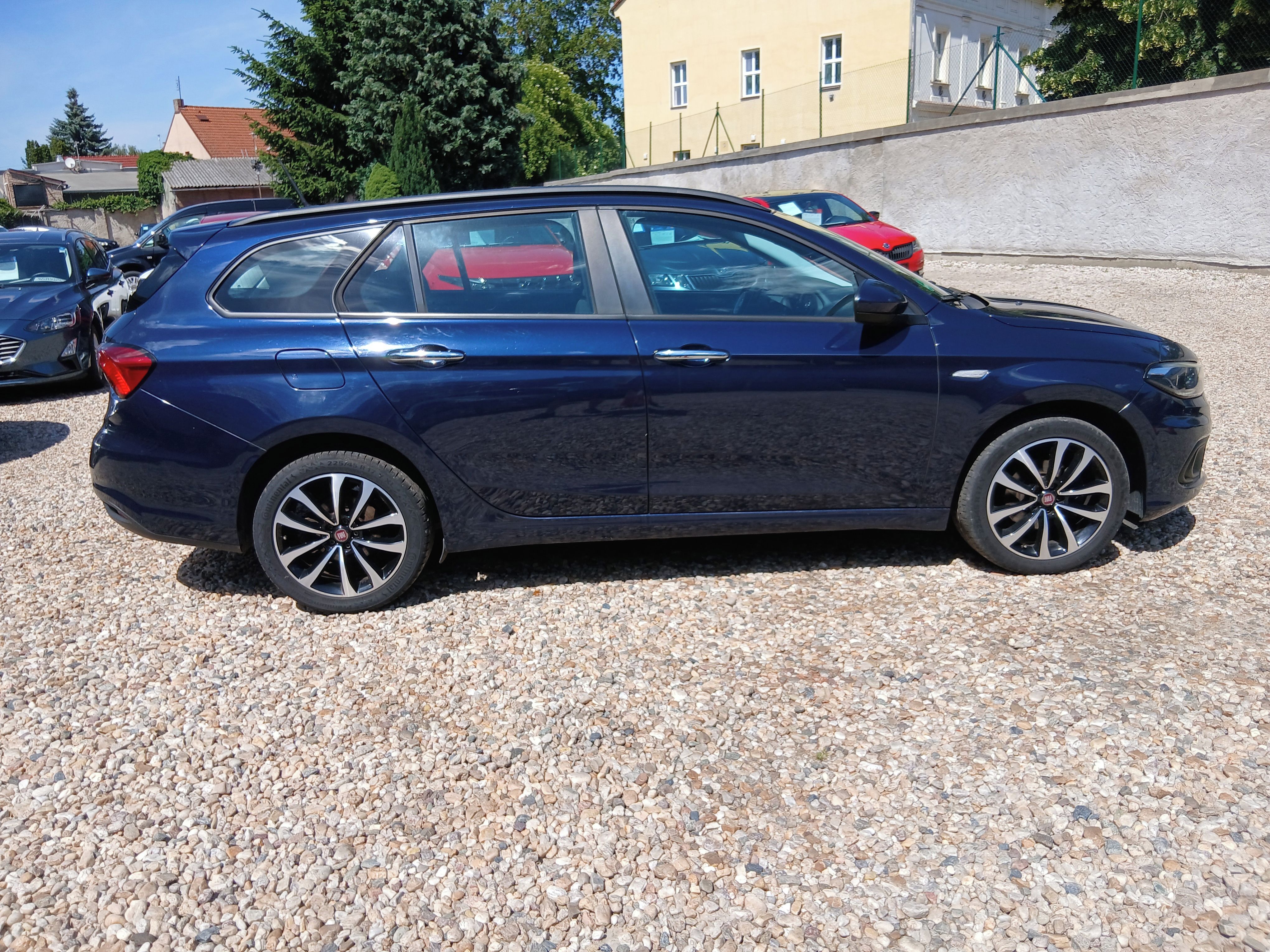 Fiat Tipo, 1.6MJTd 88KW Kombi S.Kniha - fotka 4