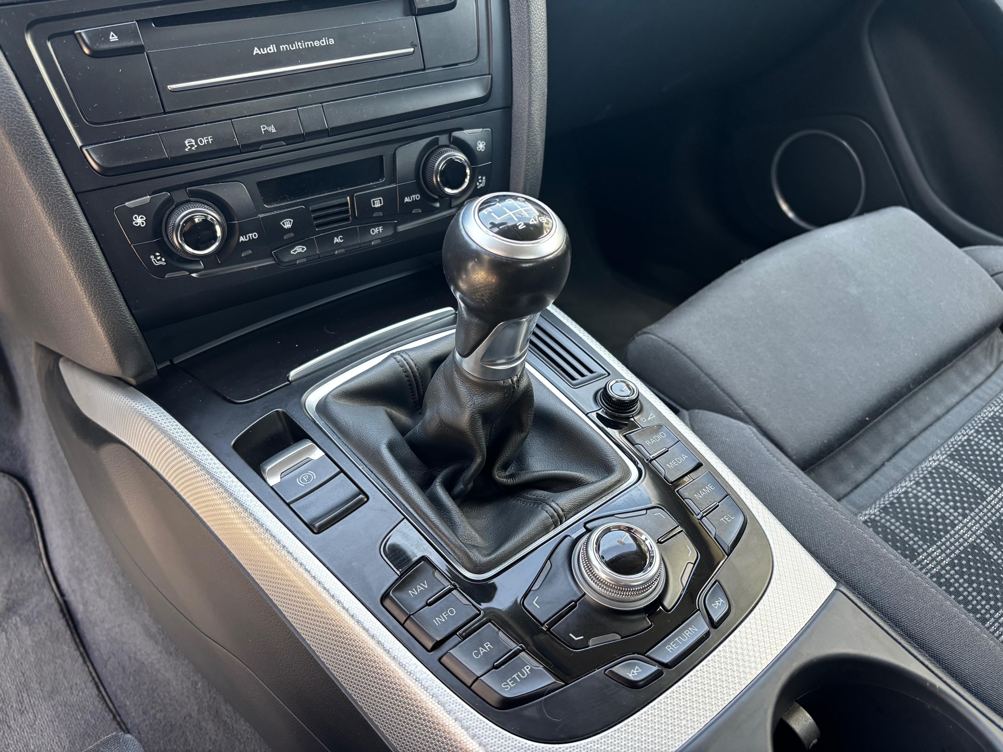 Audi A5, Audi A5, 3,0 TDi - 176kw-Coupe - fotka 5