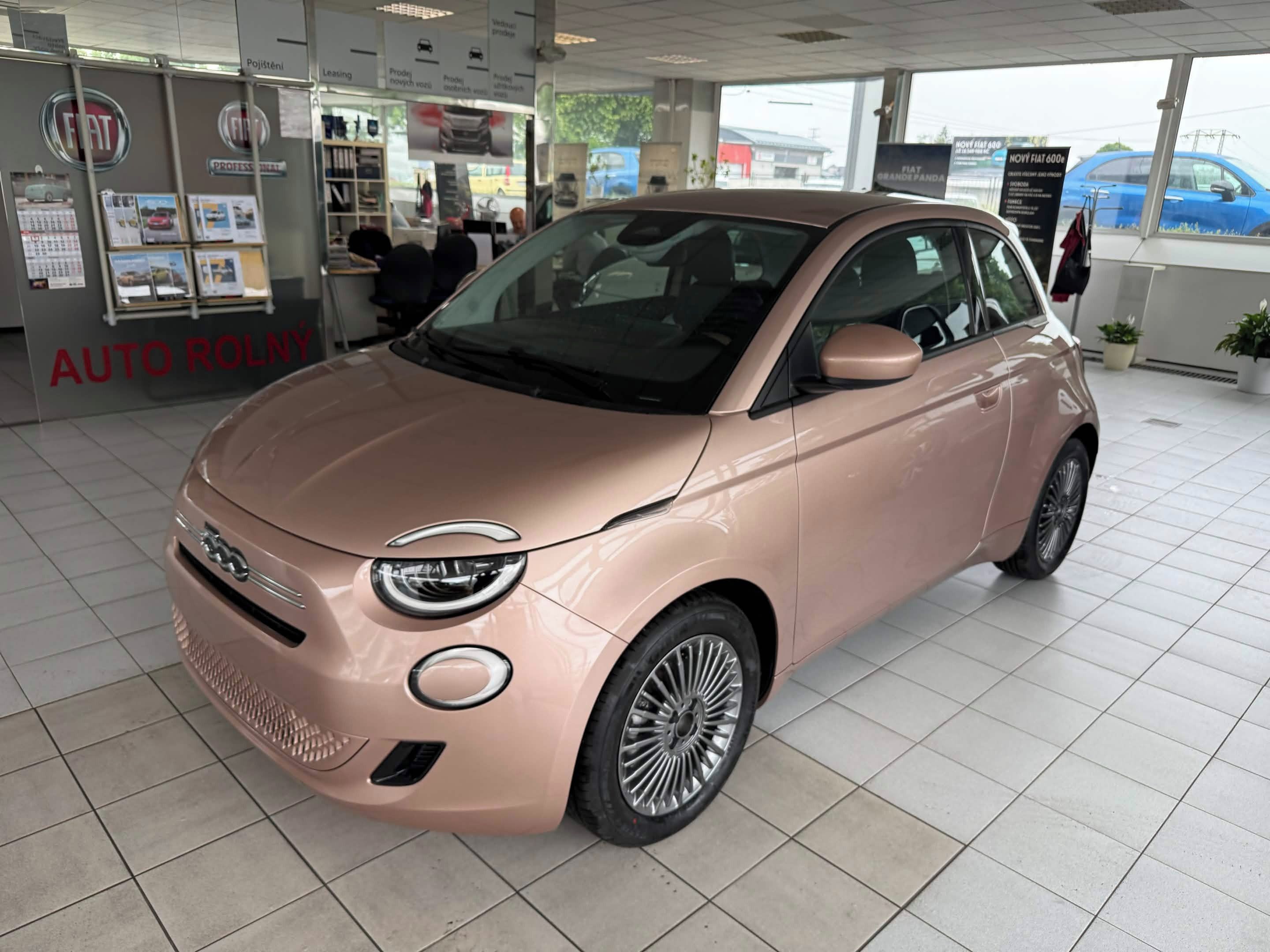 Fiat 500, Hybrid 1.0 BSG 65k MT6 Torino - fotka 2