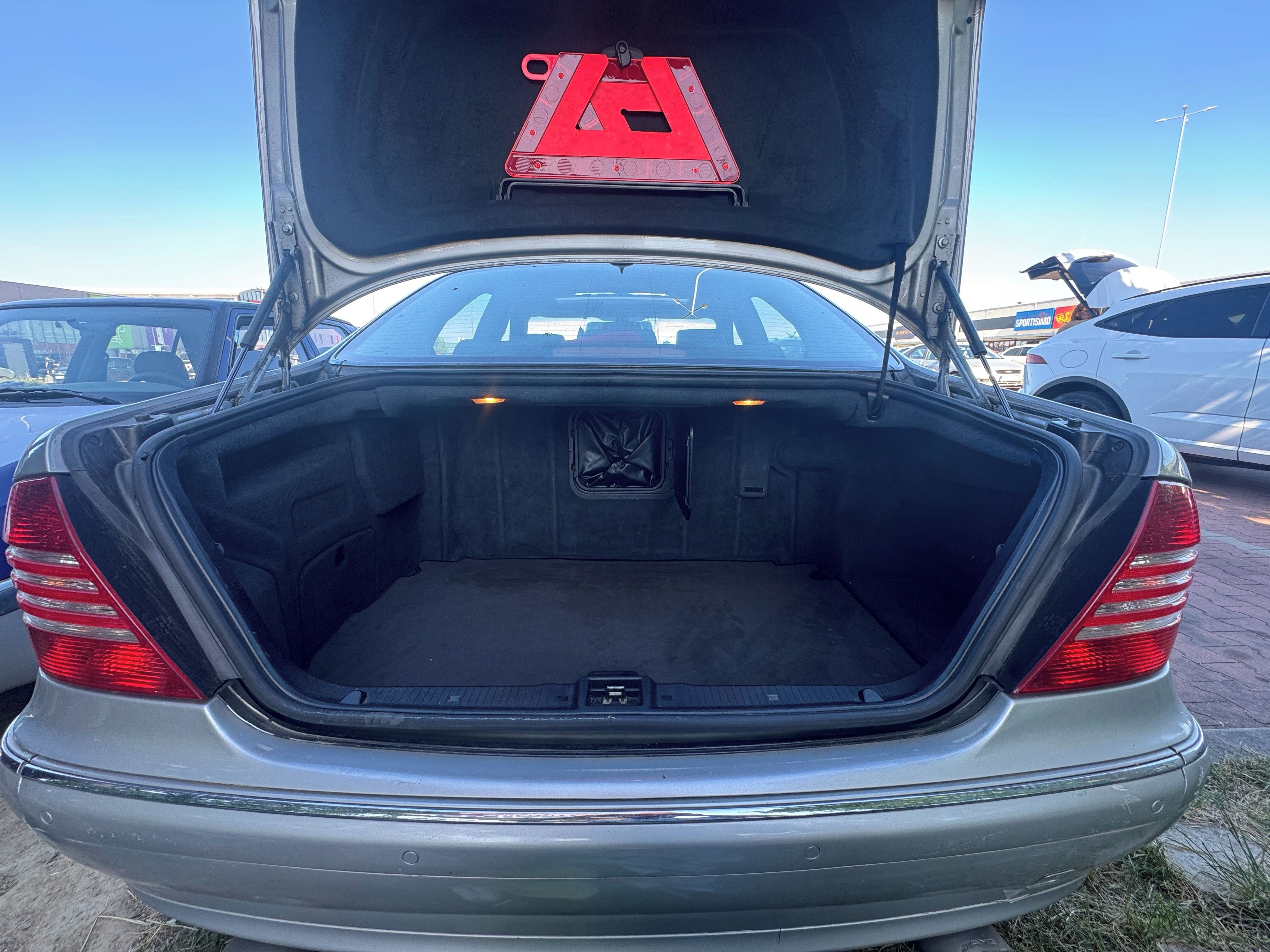 Mercedes-Benz Třídy S, Mercedes S350 4Matic nebourané - fotka 6