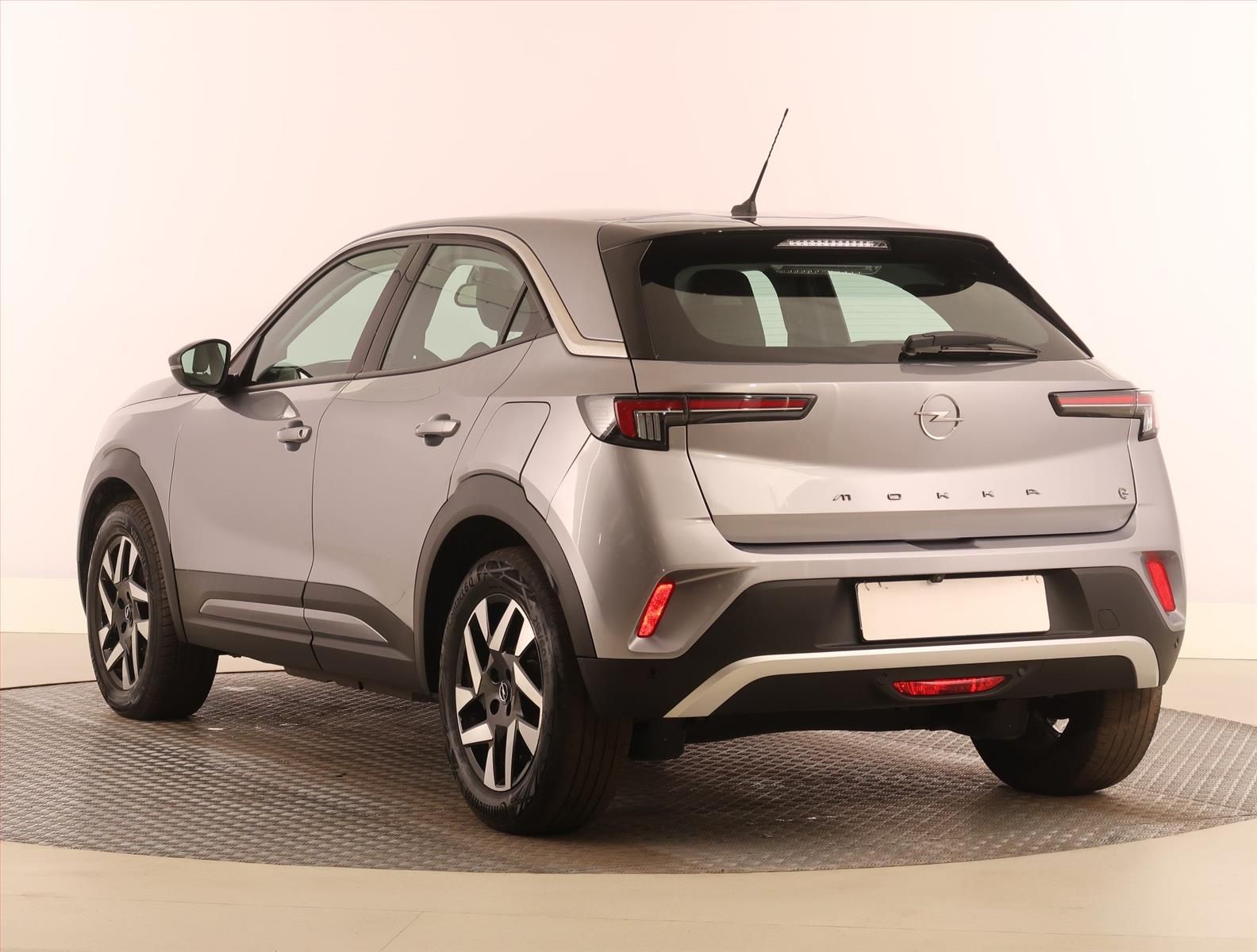 Opel Mokka, Electric 50 kWh, SoH 100% - fotka 4
