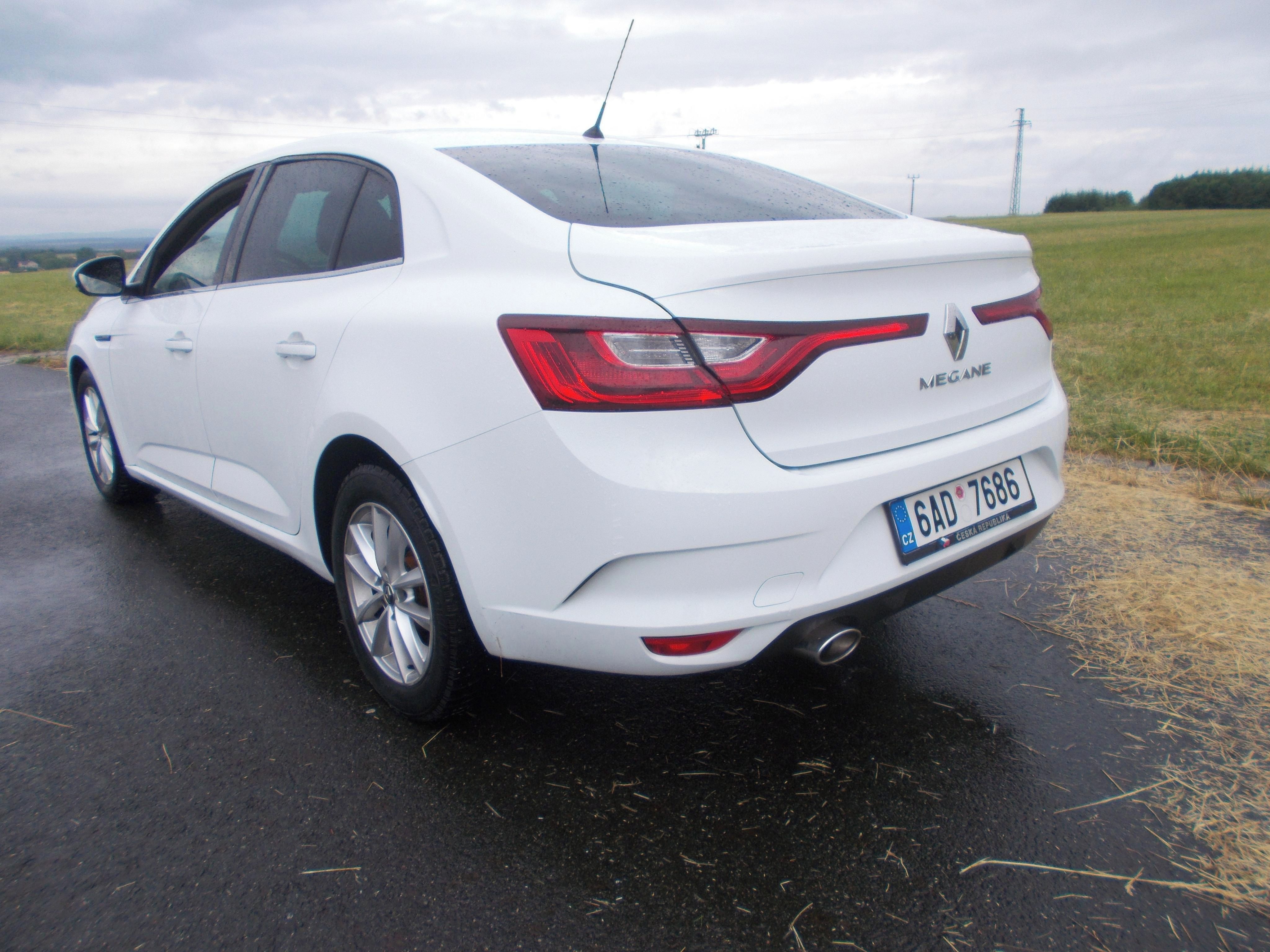 Renault Mégane, 1,6 koup v ČR klima - fotka 6