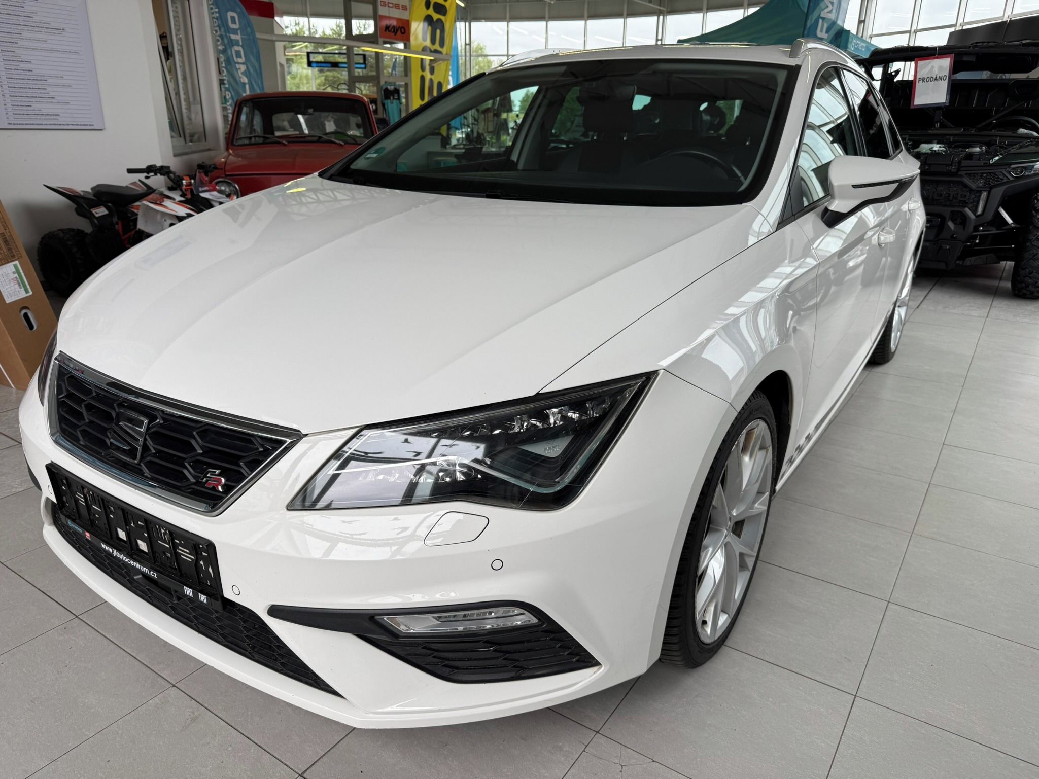 Seat Leon, ST kombi 1.4 110 kW - fotka 3