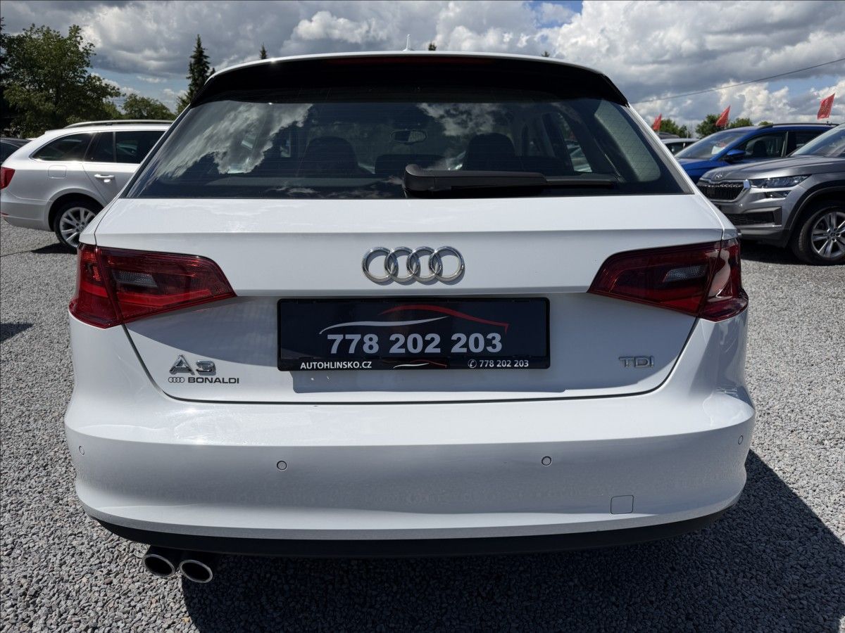 Audi A3, 2,0   Tdi 110 kw Sportback - fotka 6