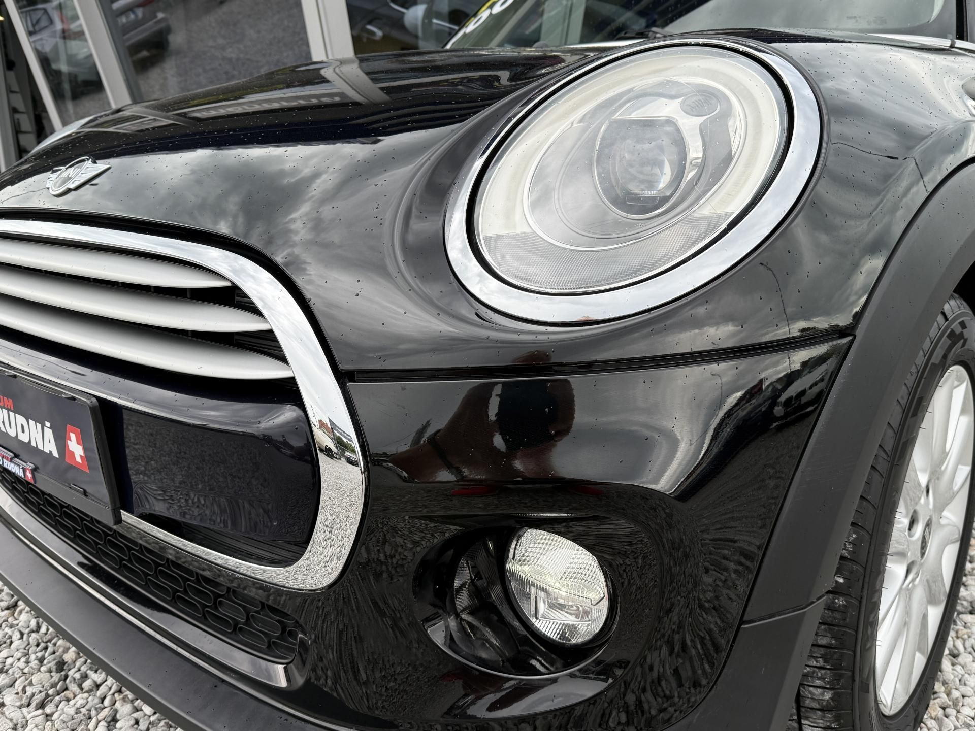 Mini Cooper, 1,5i 100kW Alu/Klima/Navi - fotka 2