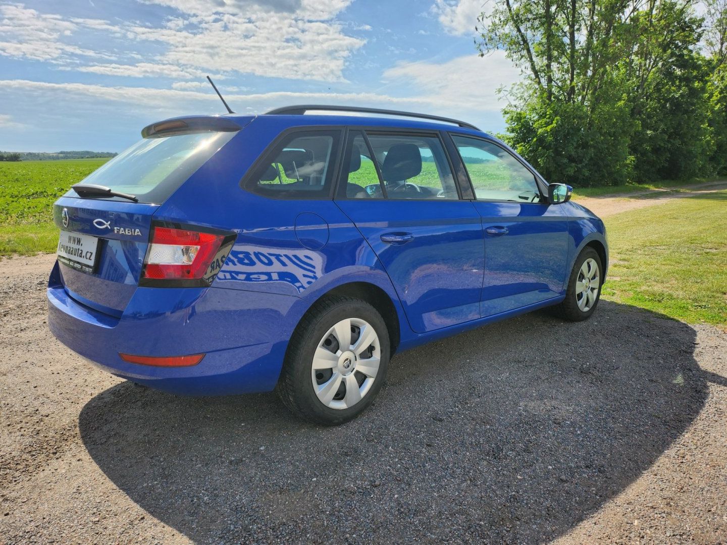 Škoda Fabia, 1.0 MPI 55 KW - fotka 4