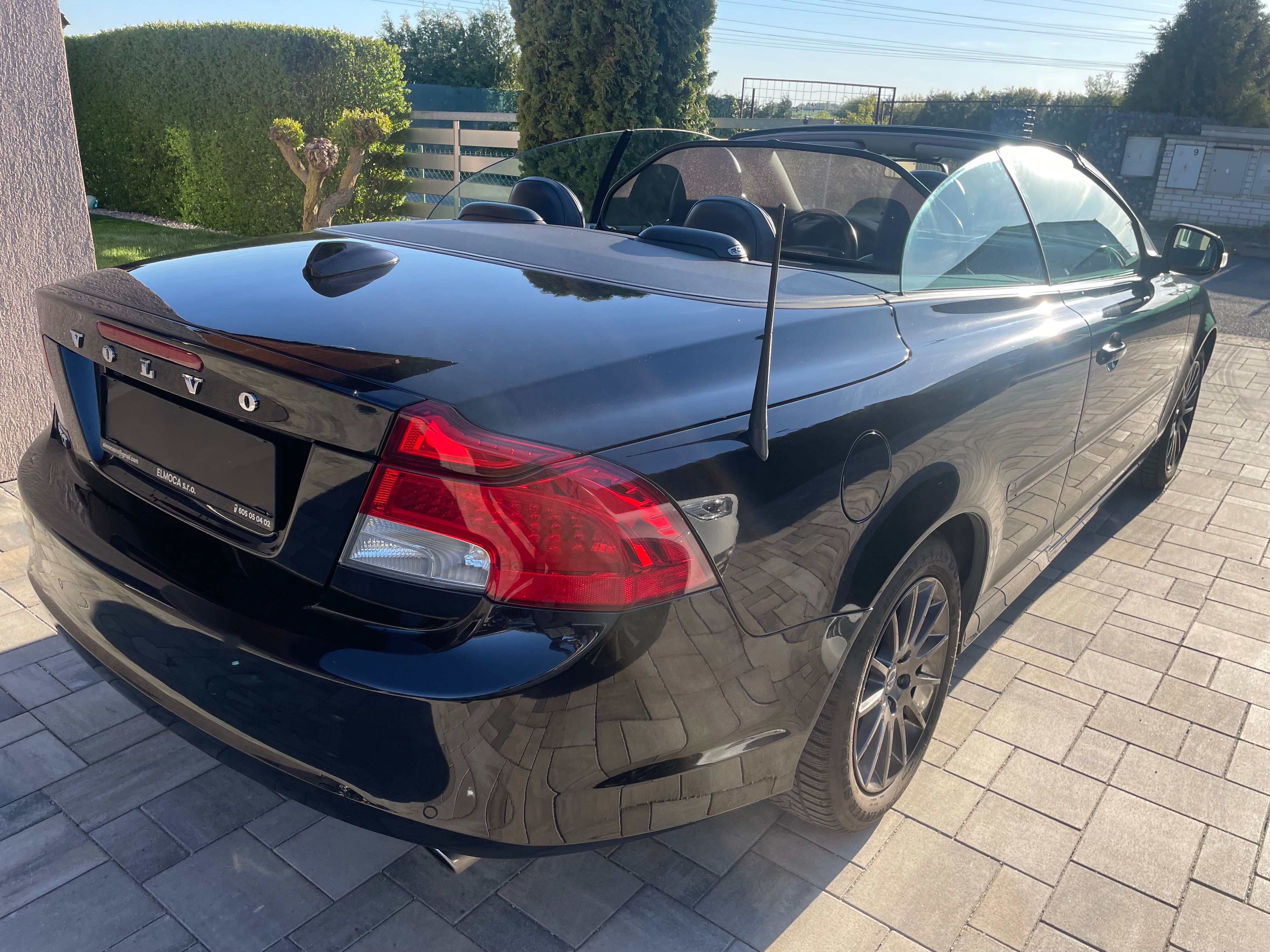 Volvo C70, 2.0d 5válec automat 130kW - fotka 4