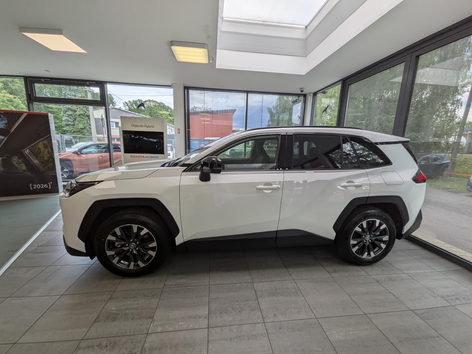 Toyota Rav4, 2,5 HEV 4X4 COMFORT BUSINESS - fotka 4