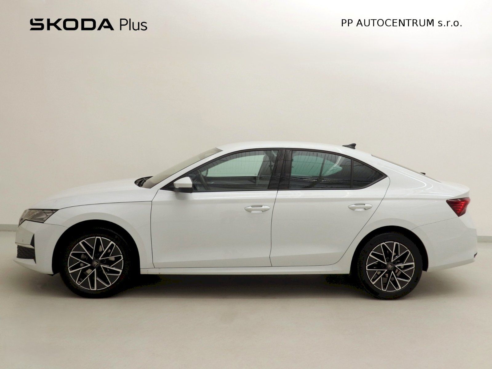 Škoda Octavia, Selection DSG 2.0TDI 110kW - fotka 3