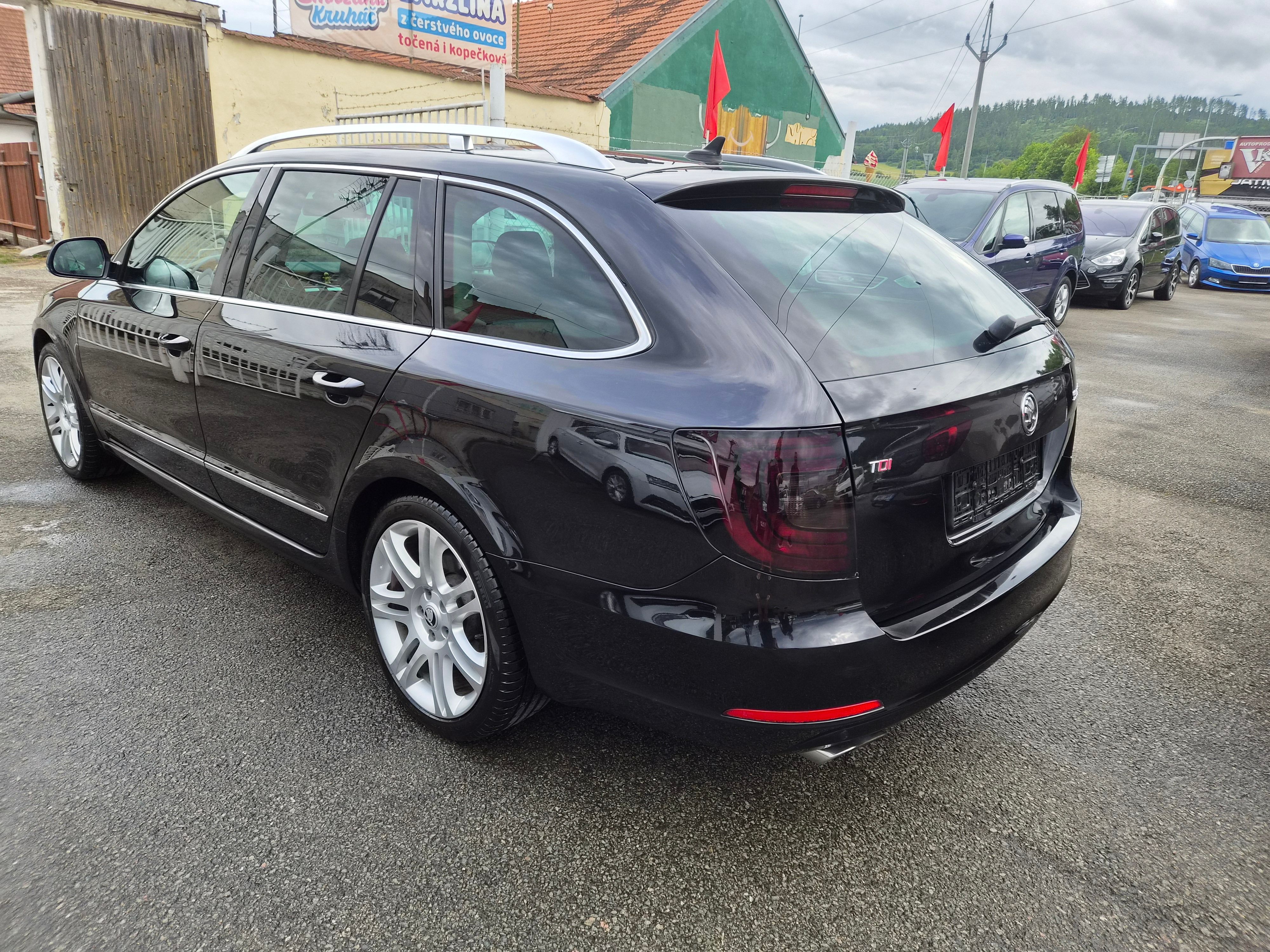 Škoda Superb, 2,0 TDI 125 KW DSG ELEGANCE - fotka 2