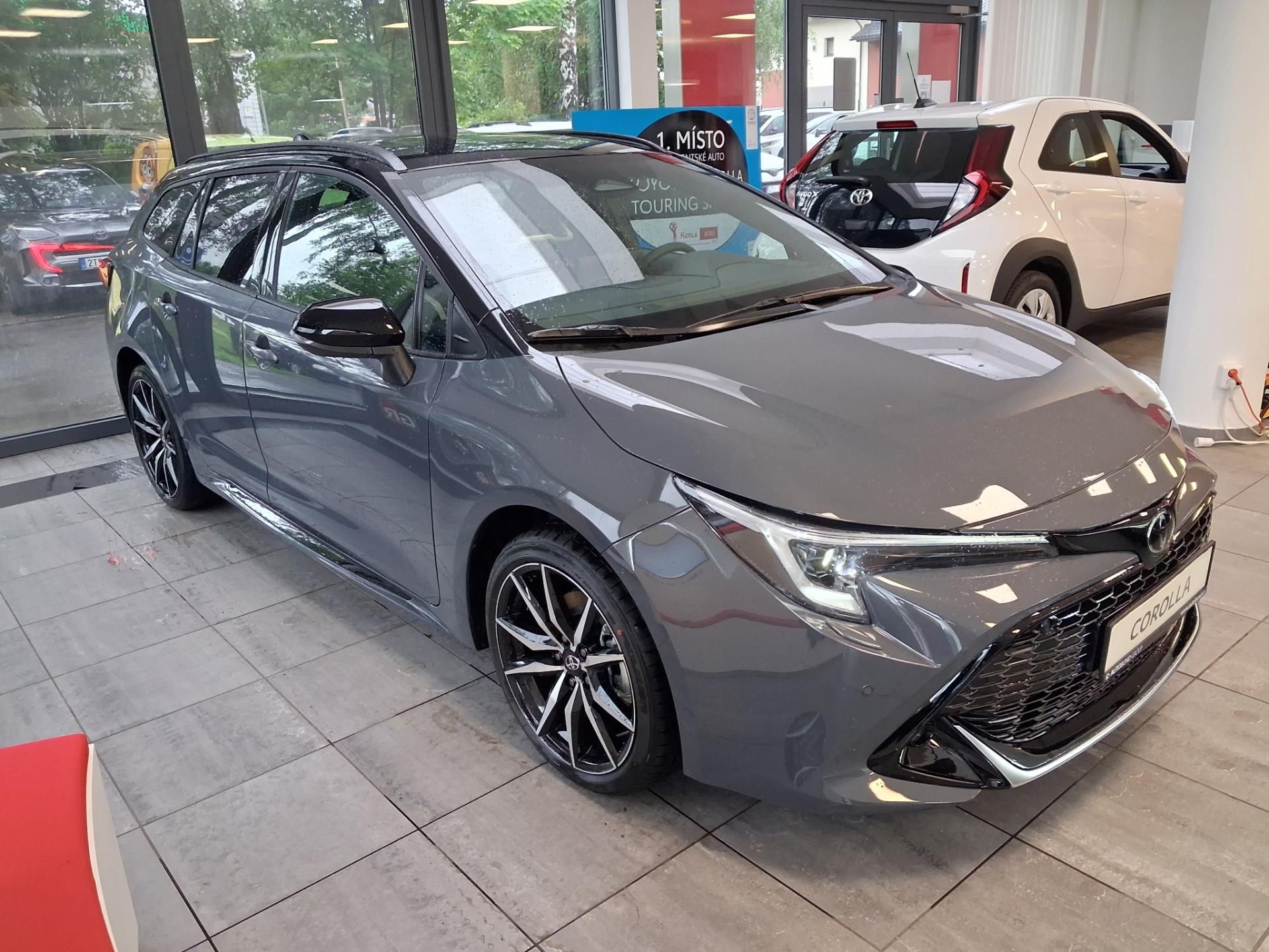 Toyota Corolla, 2.0 HEV, 178K, GR SPORT
