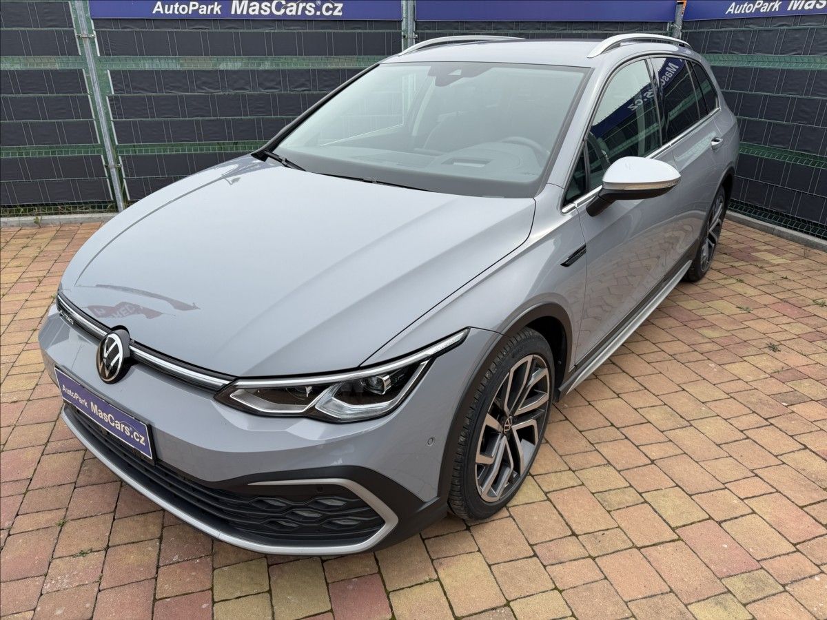 Volkswagen Golf, VIII 2.0 TDI Alltrack 4x4 DSG - fotka 4