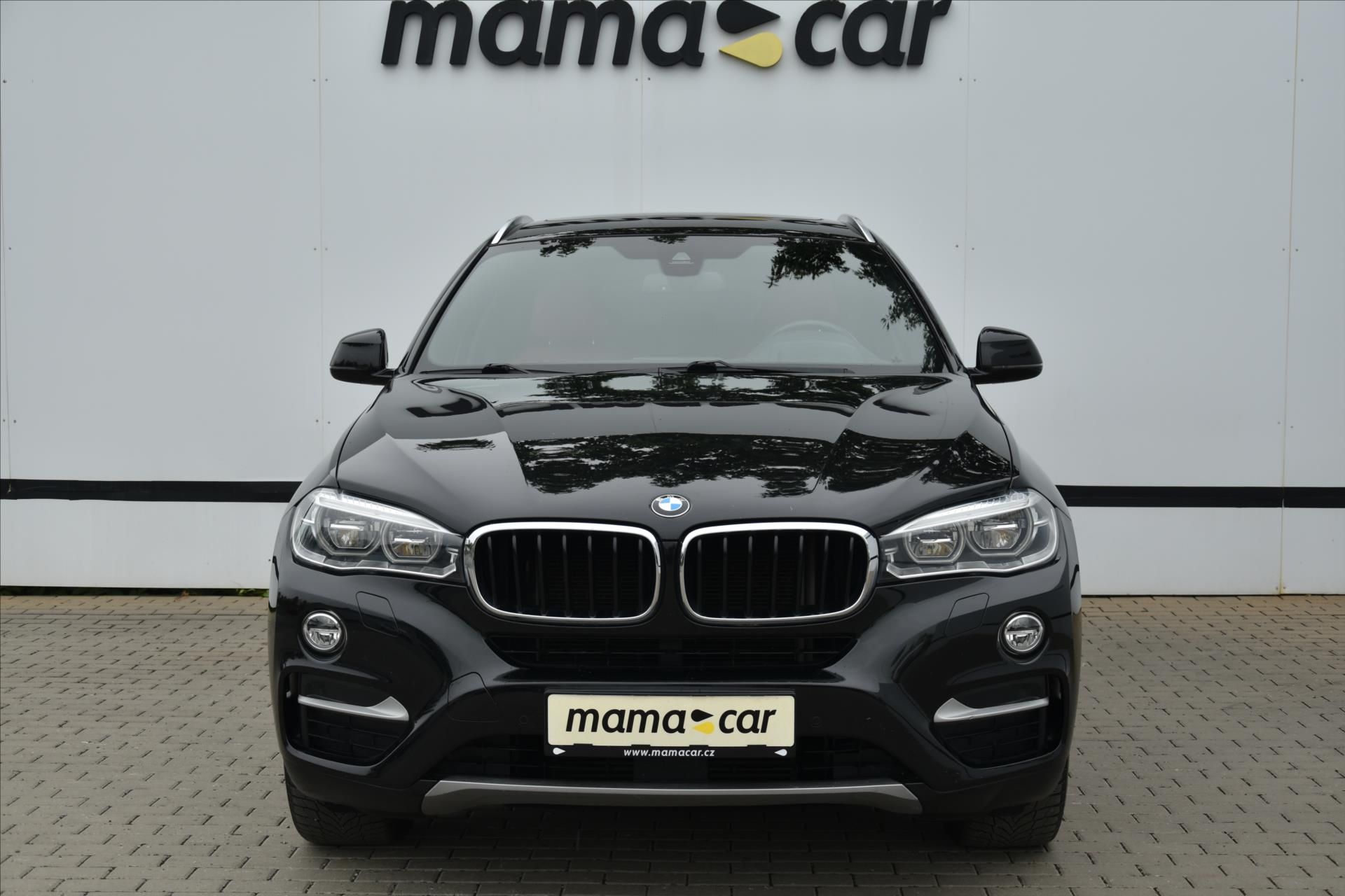 BMW X6, xDrive 30d 190kW ČR - fotka 2