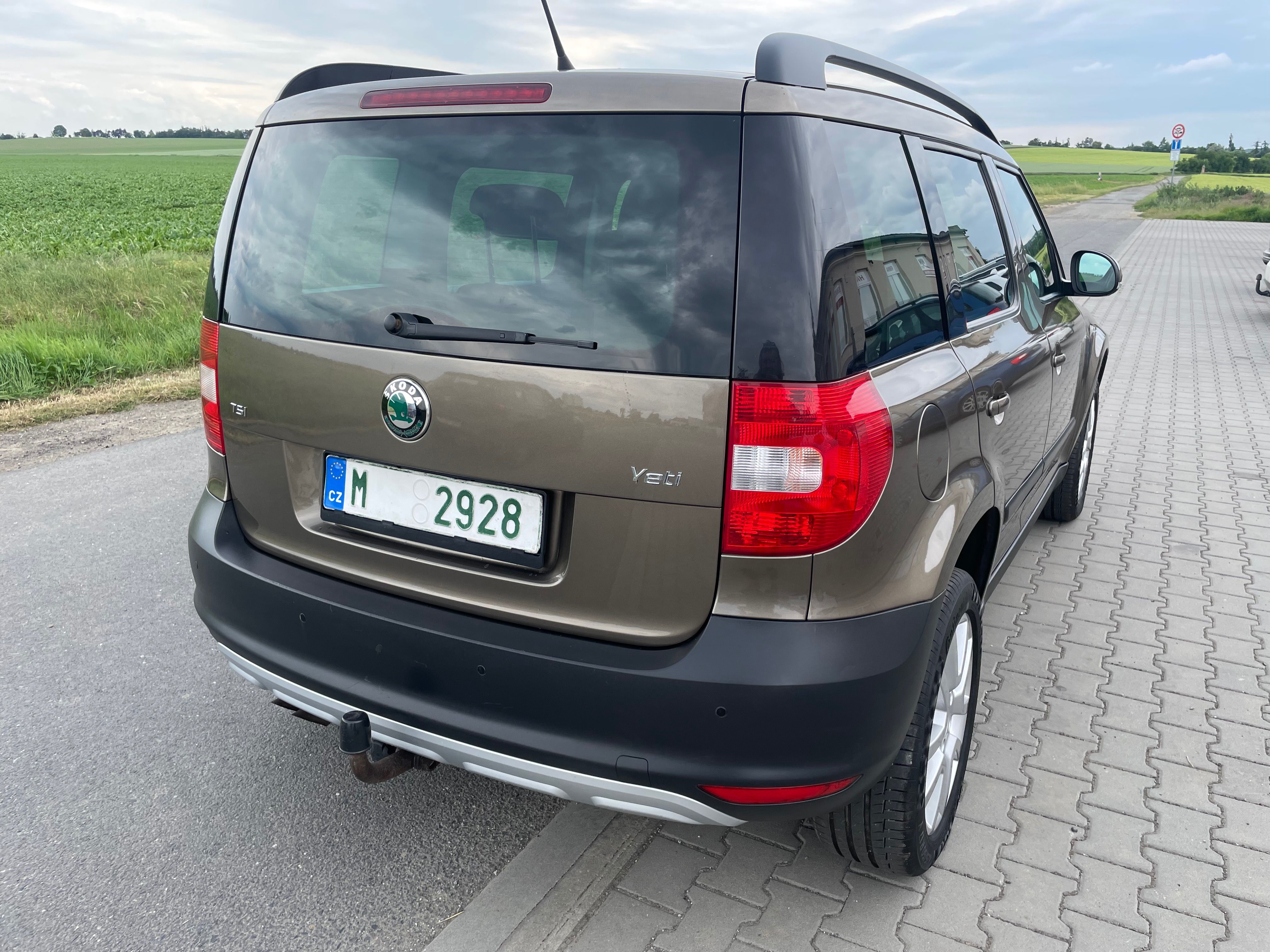Škoda Yeti, 1.4 TSI 90kW 181tis. km - fotka 4
