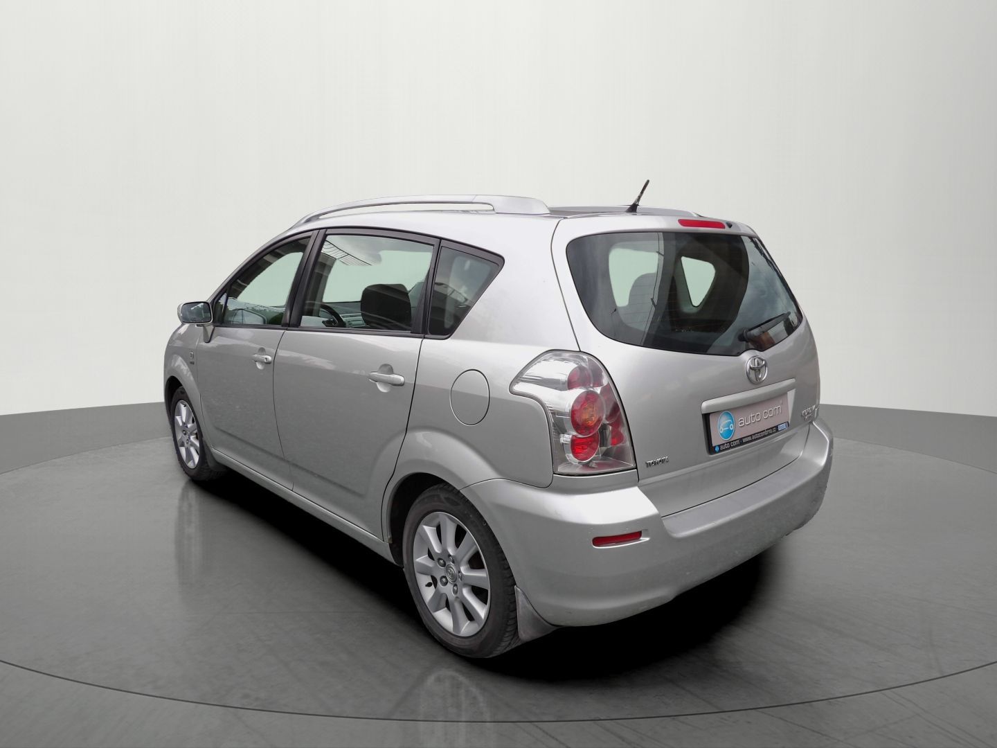 Toyota Corolla Verso, 1.8 VVT-i 95kW 7 míst ČR - fotka 3