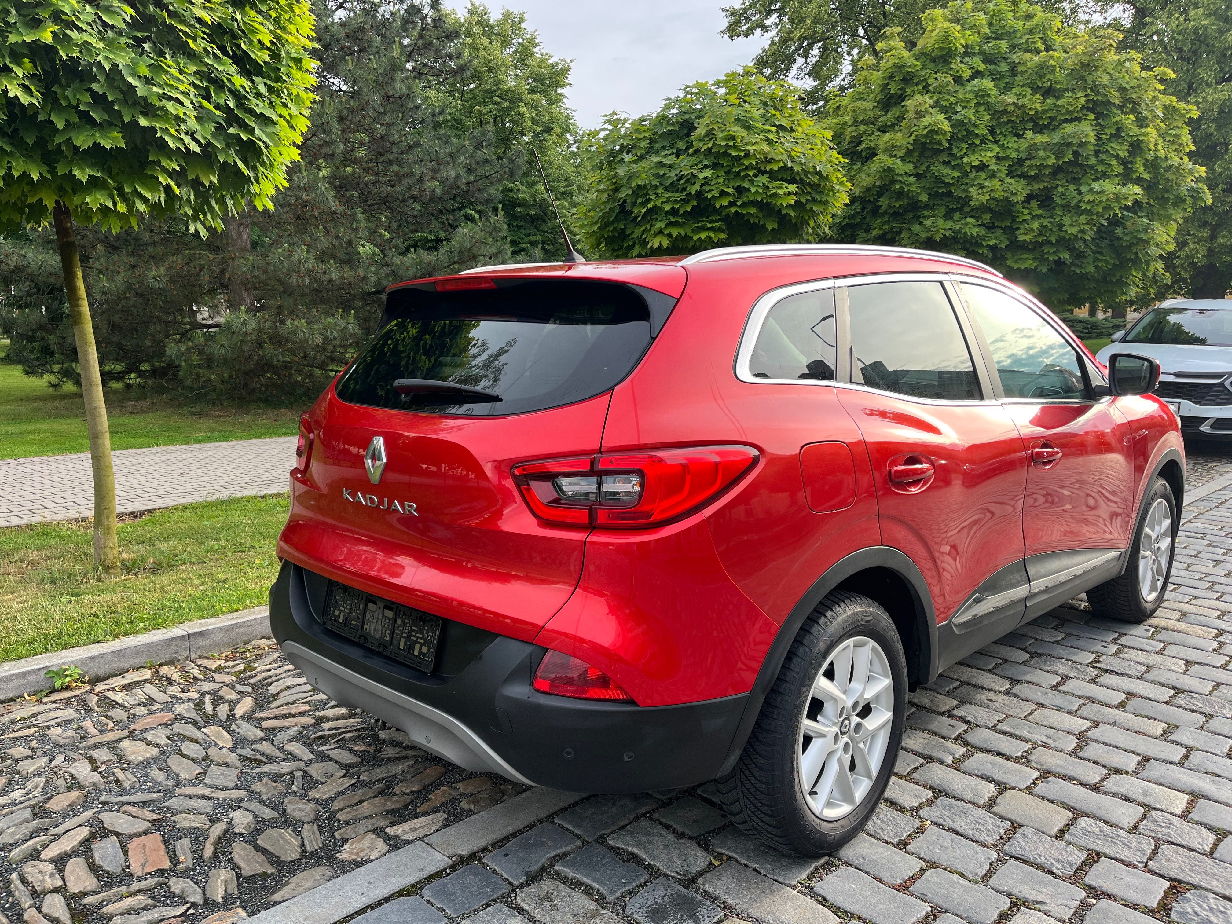 Renault Kadjar, 1.2 TCe,automatická klima - fotka 3