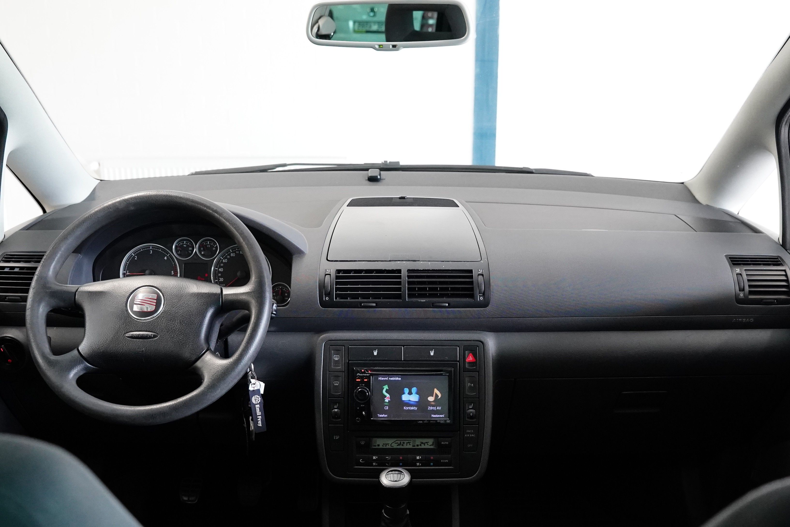 Seat Alhambra, 2.0 TDi 103kW Reference - fotka 5