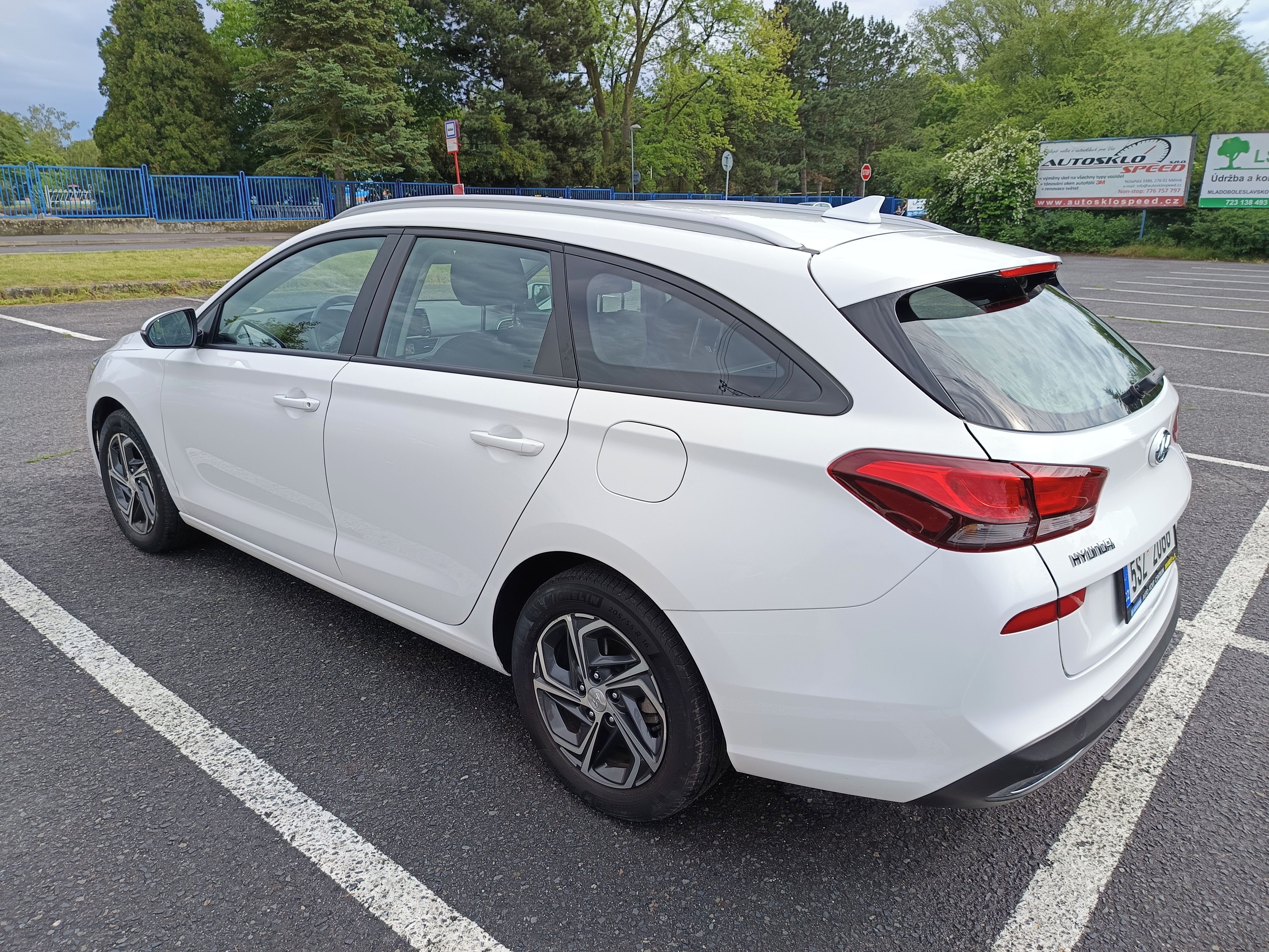 Hyundai i30, i30 kombi 1,5 DPI - fotka 5