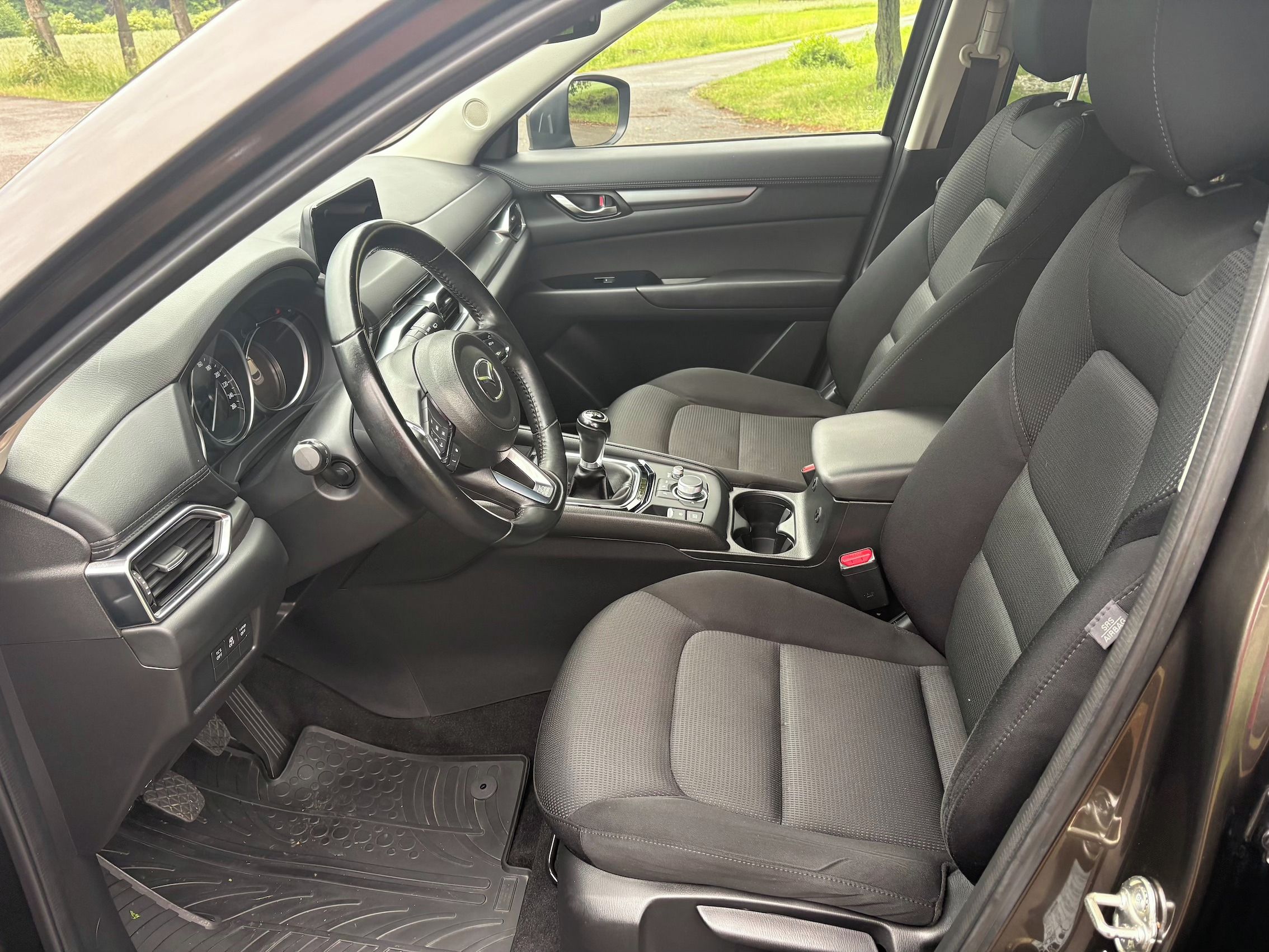Mazda CX-5, 2.0 l Benzín/ 121 kW - fotka 4