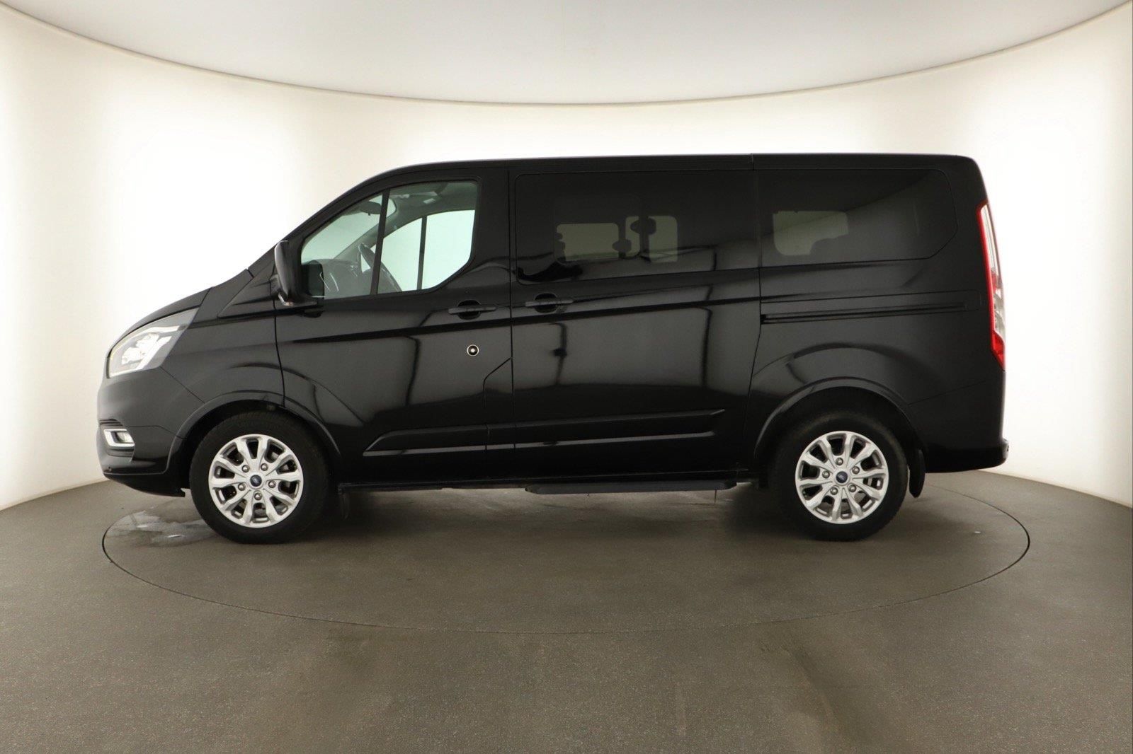 Ford Tourneo Custom, 2.0 EcoBlue, Titanium, Klima - fotka 3