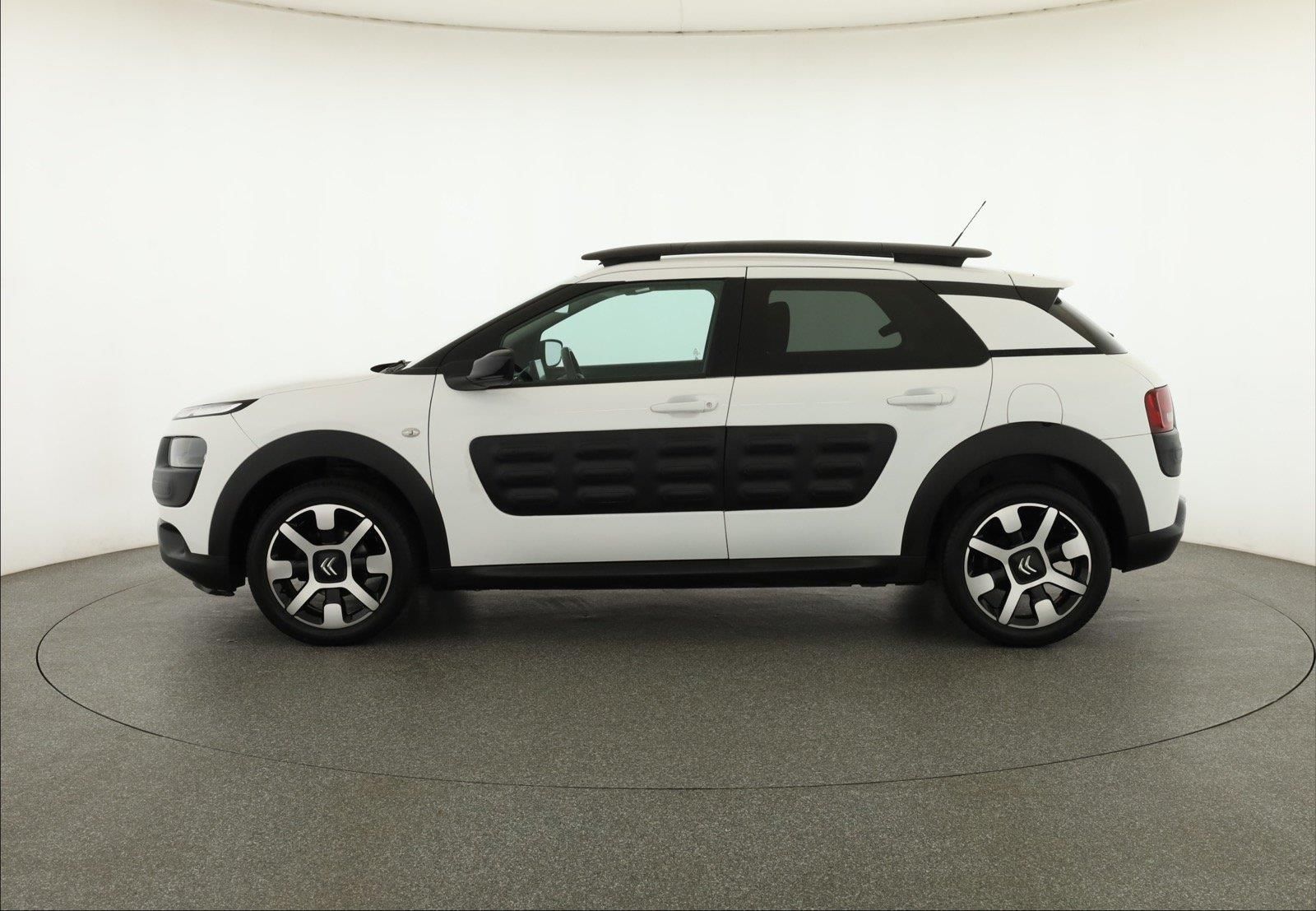 Citroën C4 Cactus, 1.6 BlueHDi, Serv.kniha, Navi - fotka 3