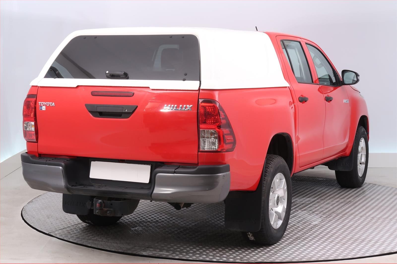 Toyota Hilux, 2.4 D-4D - fotka 5