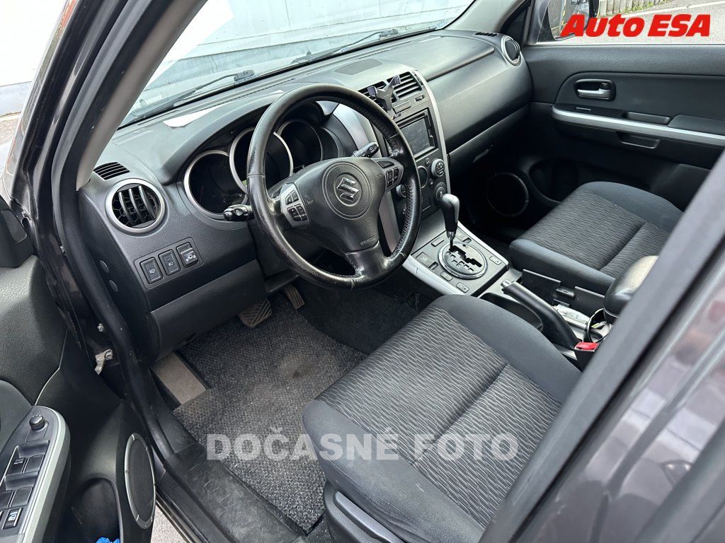 Suzuki Grand Vitara, 2.4i - fotka 3