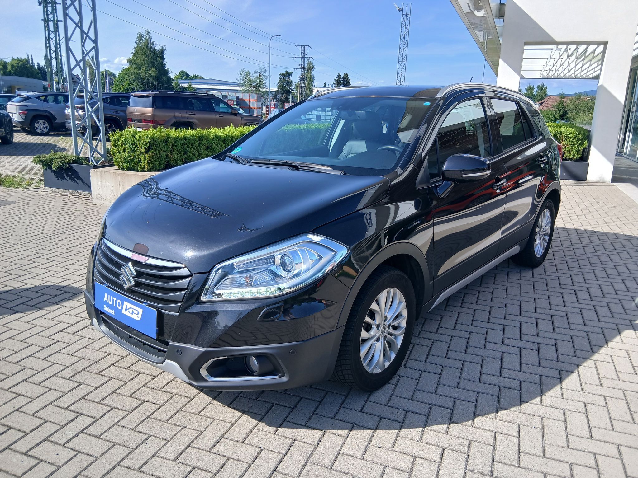 Suzuki S-Cross, 1,6 VVT 4x4 Elegance Panorama - fotka 2