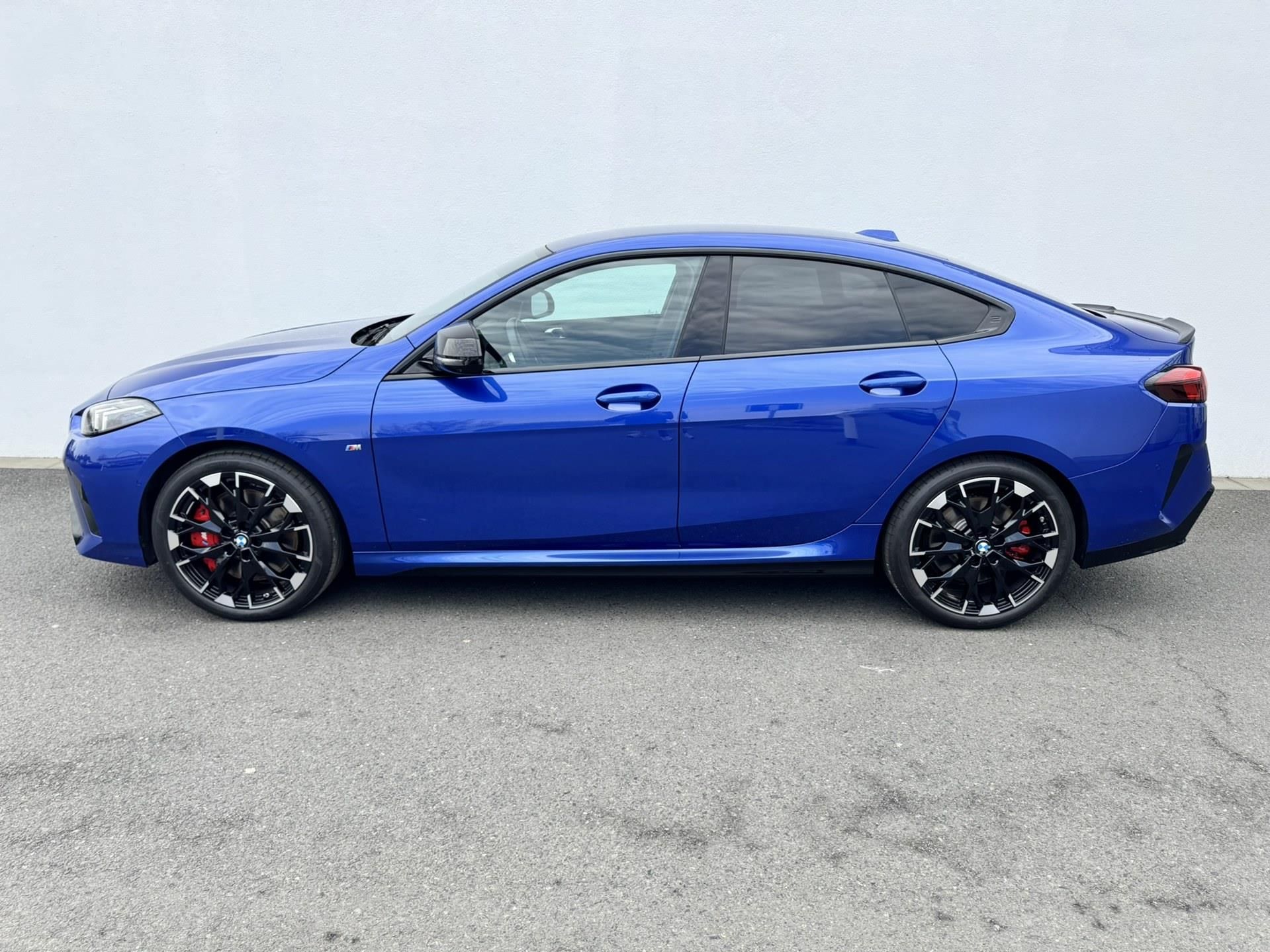 BMW Řada 2, M235 xDrive Gran Coupe - fotka 3