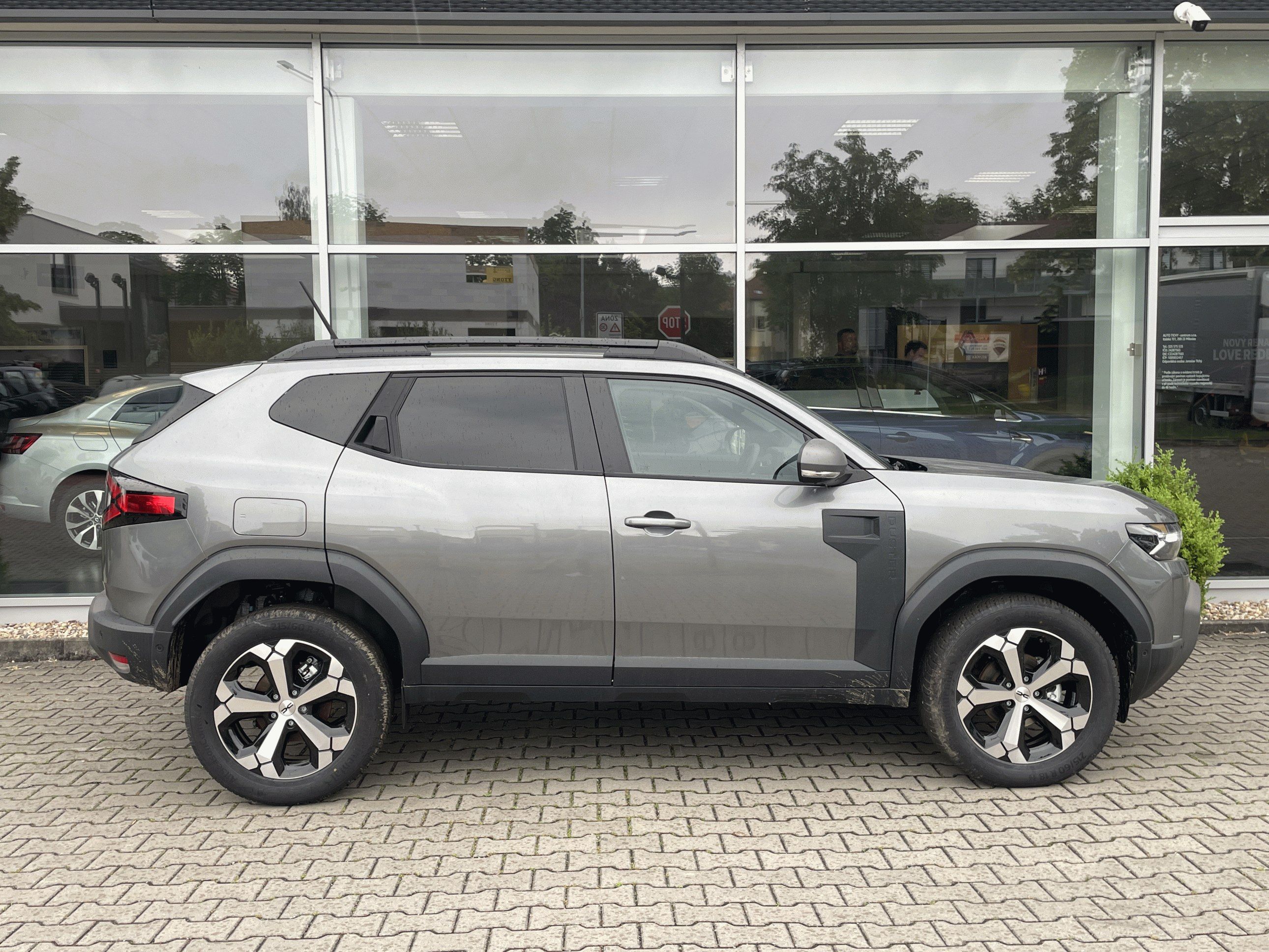 Dacia Duster, TCe 130 Journey 4x4 - fotka 3