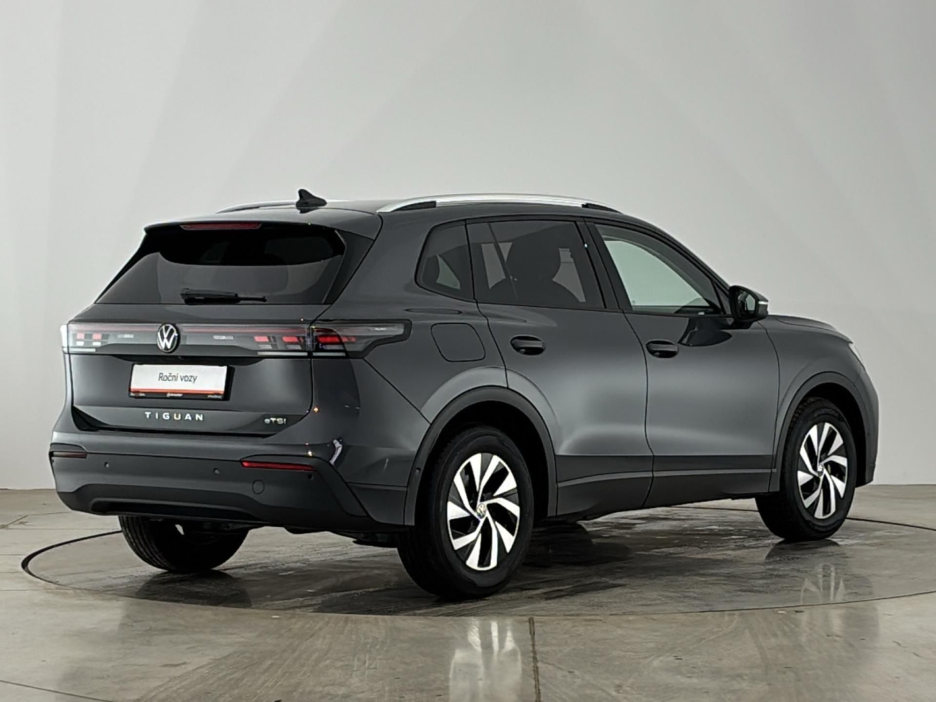 Volkswagen Tiguan, 1.5 TSI / 110 kW People DSG - fotka 2