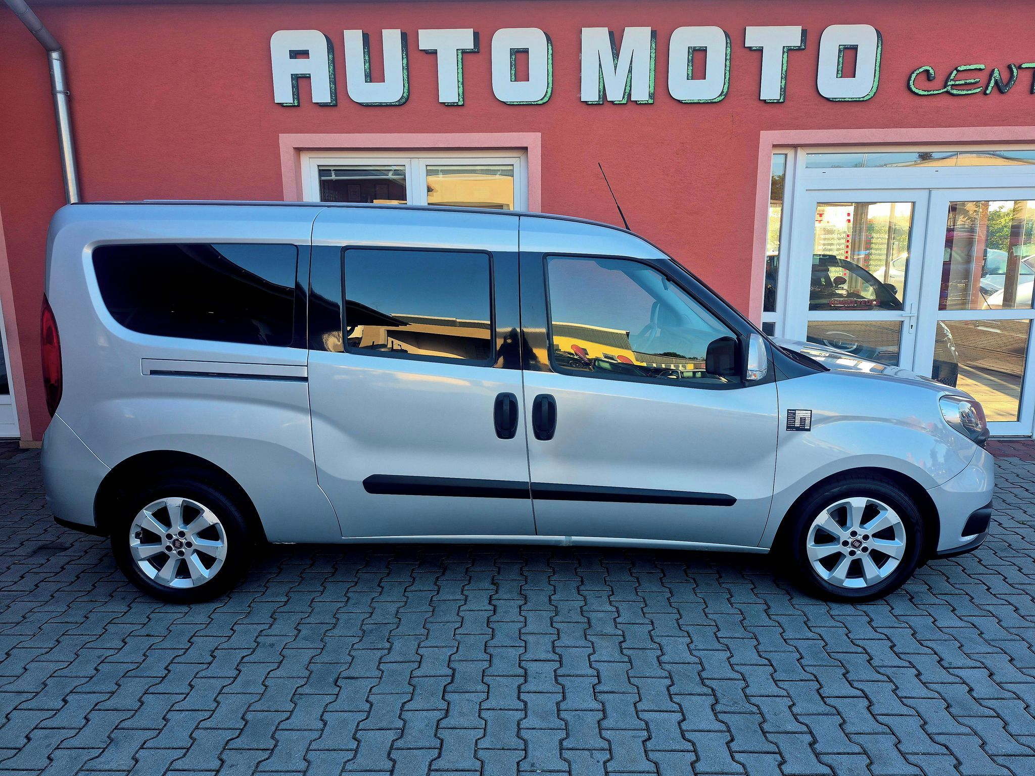 Fiat Dobló, 1.6 JTDM SX Maxi - fotka 5