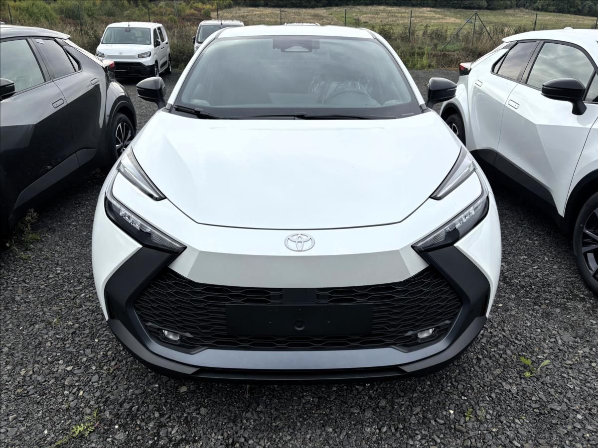 Toyota C-HR, 1,8   Style HEV CVT - fotka 2