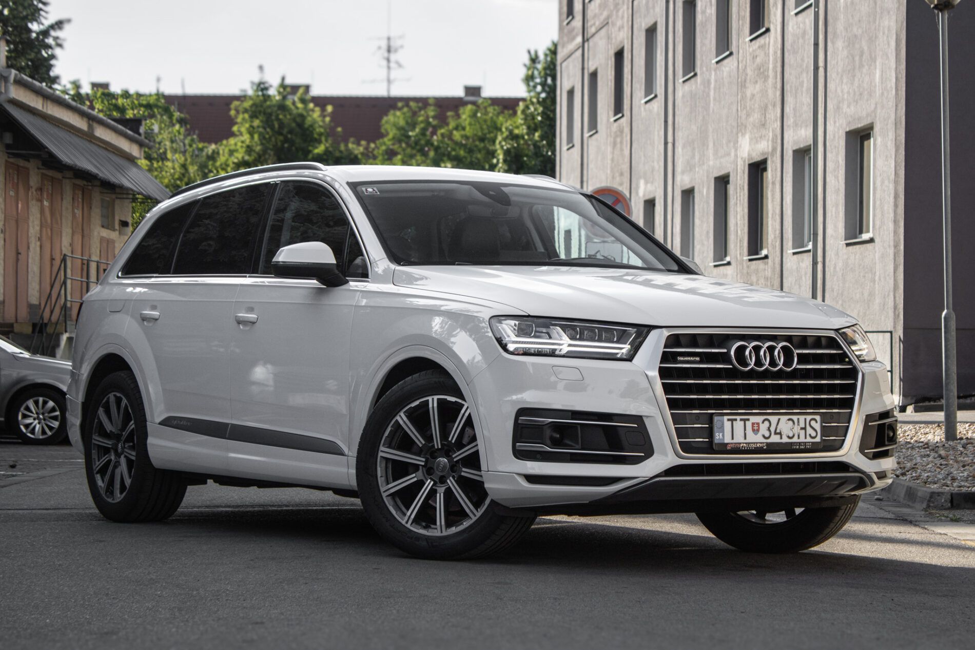 Audi Q7 - fotka 3