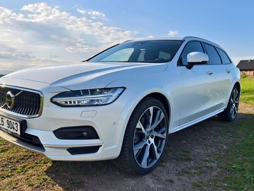 Volvo V90 CC Ultimate 2022 Pol