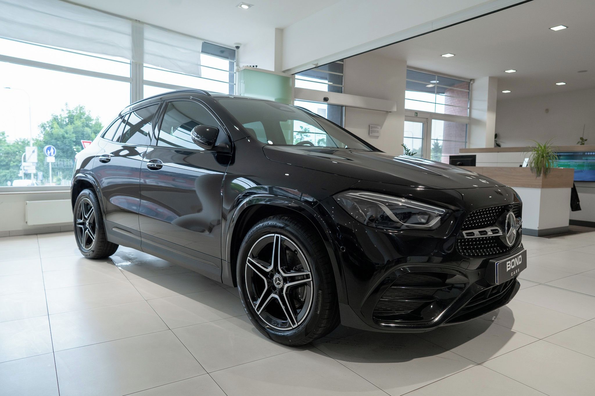 Mercedes-Benz GLA, 200 d/AMGPLUS/MULTIBEAM/TOP - fotka 2