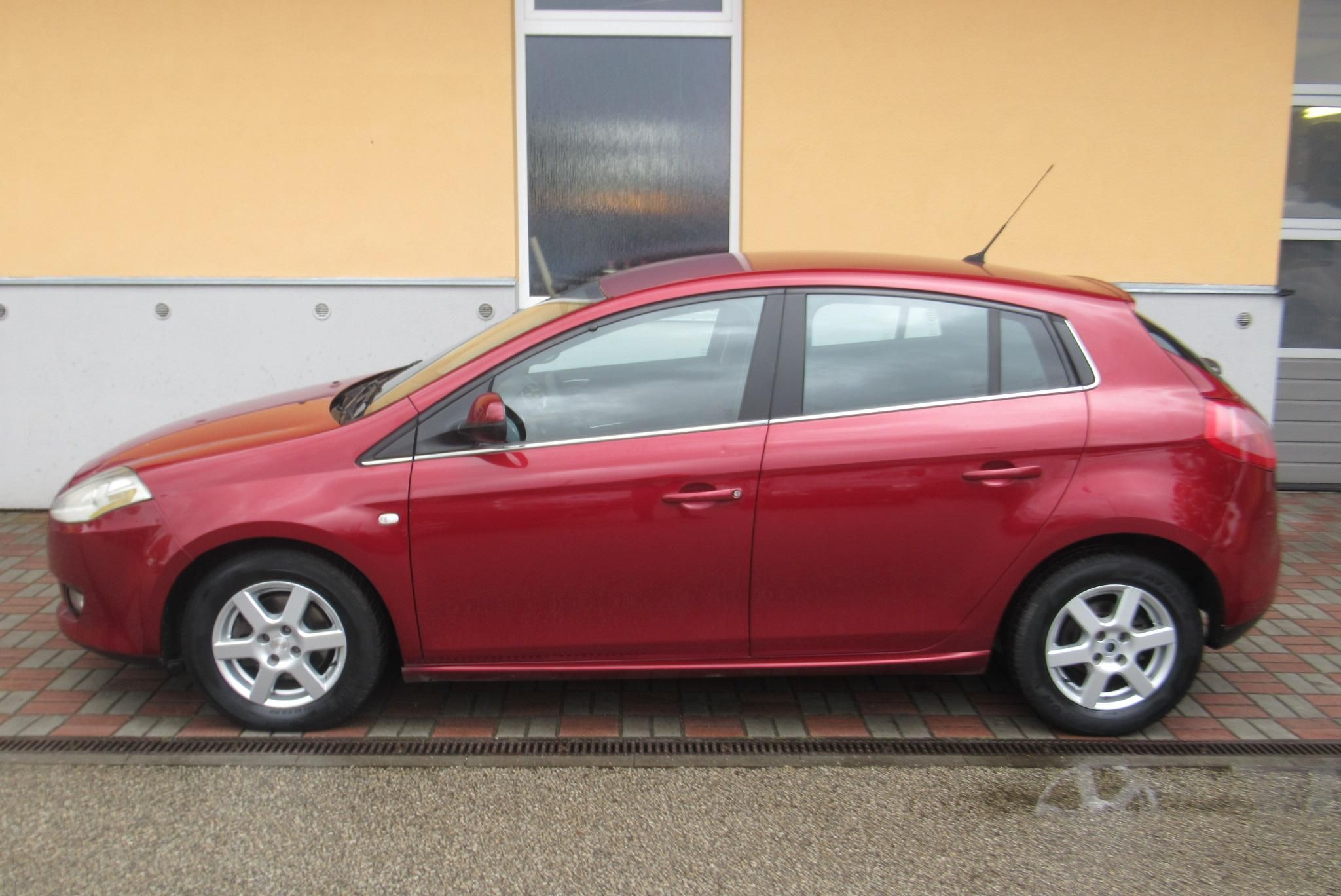 Fiat Bravo, 1.4 i  AUT. KLIMA - fotka 6