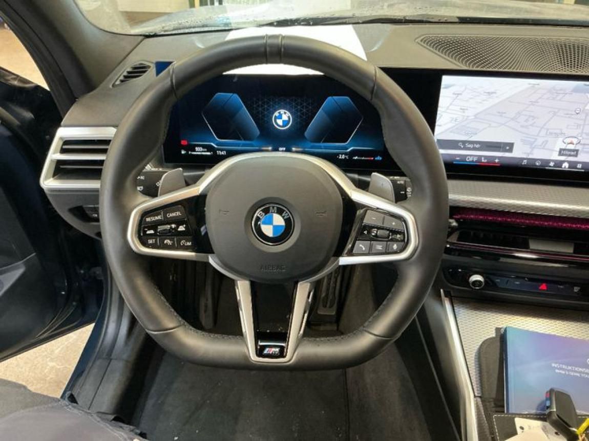 BMW Řada 3, 330i xDrive Touring - fotka 5