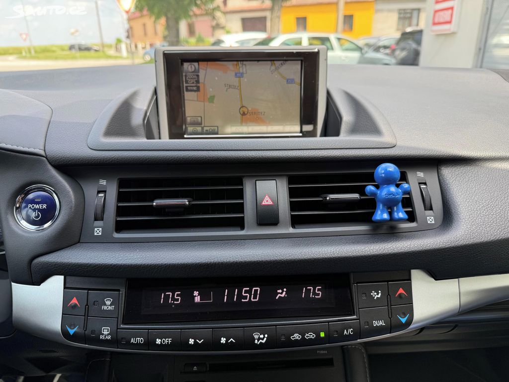 Lexus CT 200h, fotka 20