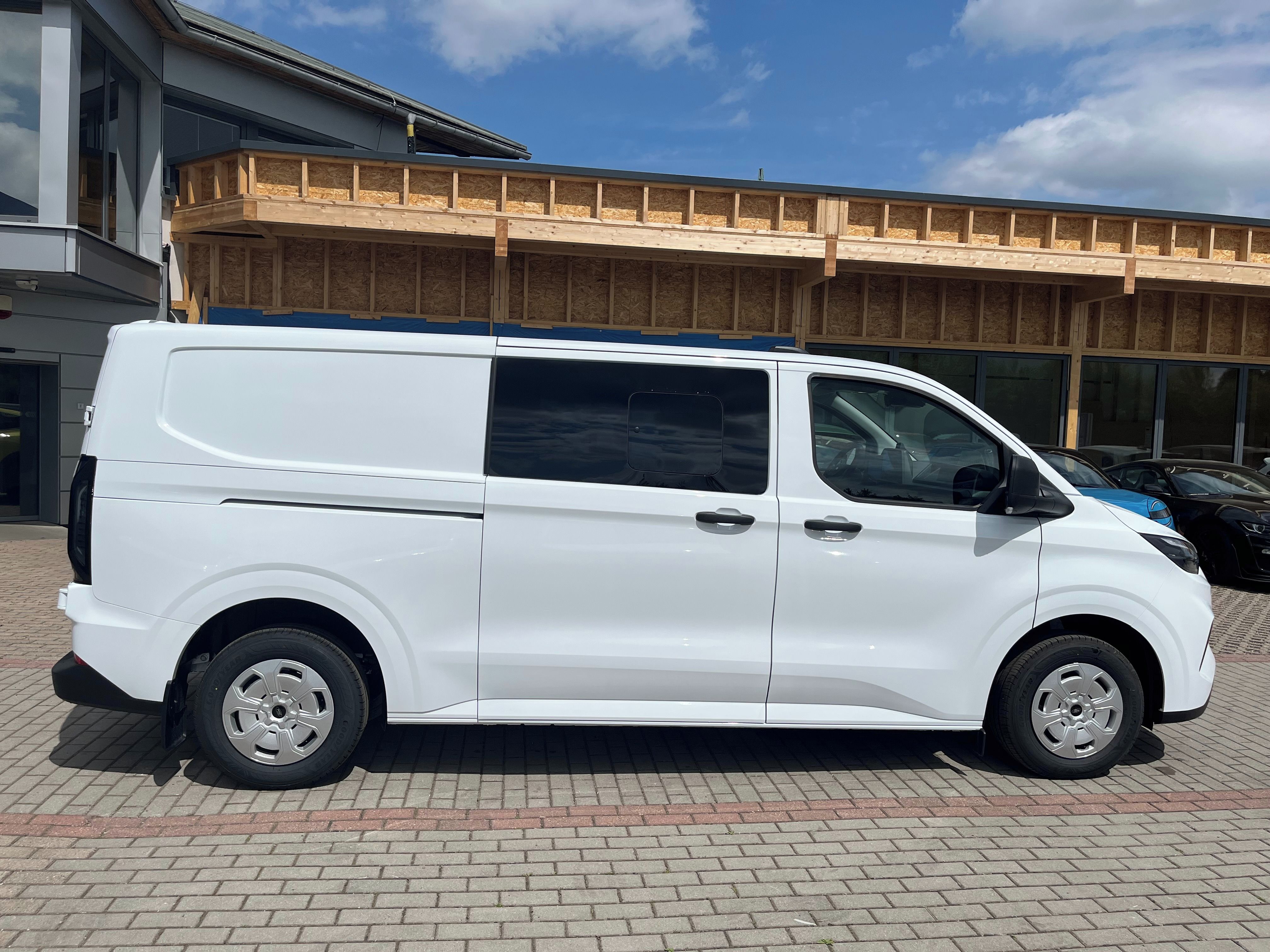 Ford Transit Custom, 2.0EcoBlue KombiVan 320L2Trend - fotka 6