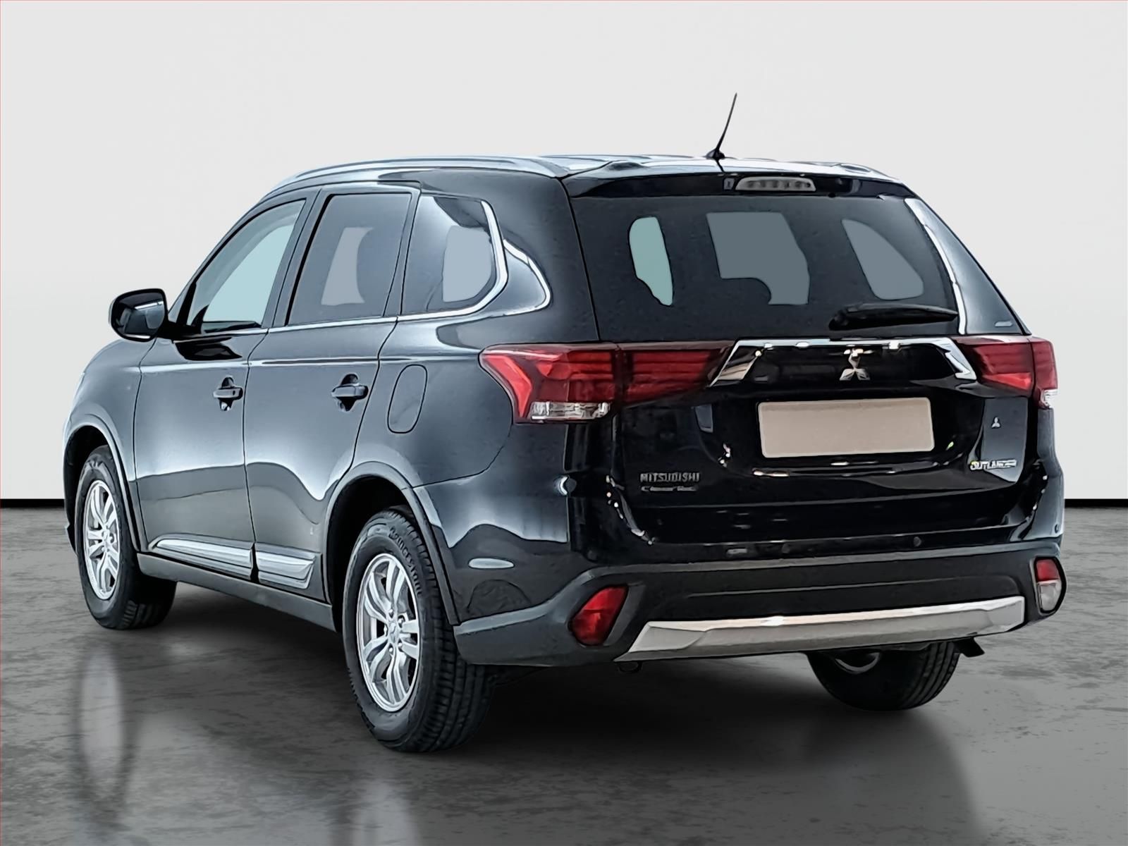 Mitsubishi Outlander, 2.2 DI-D, 4X4 - fotka 4