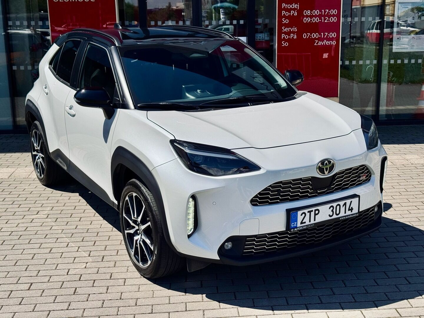 Toyota Yaris Cross, GR SPORT - fotka 2
